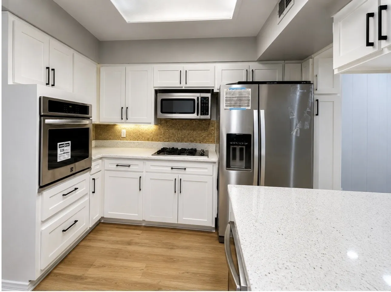 Single Family Residence For Sale in Dallas County , 9022 Villa Park Circle, Dallas, Texas 75225, 3 Bedroom, 2 Bathroom, 2 Garage spaces, 1,678 Sqft, built in 1966, mls#21315578, Real Estate Agent in Dallas, Homes For Sale in Dallas county, Homes For Sale in Dallas, Realtor in Dallas Texas, Real Estate Brokerage Independent Realty Texas, Luminita Cordes Realtor