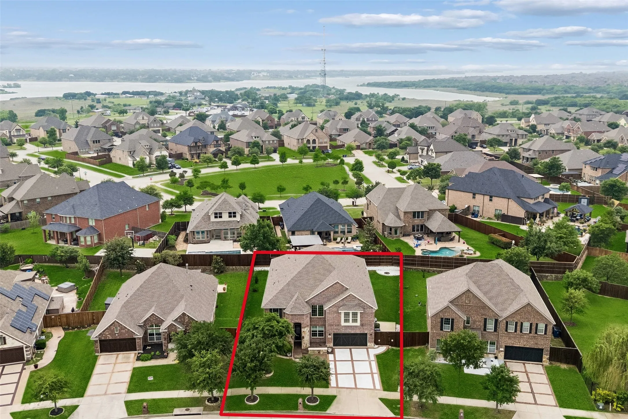 Single Family Residence For Rent in Denton County , 1165 Clearwater Drive, Frisco, Texas 75036, 5 Bedroom, 5 Bathroom, 2 Garage spaces, 5,183 Sqft, built in 2014, mls#21320067, Real Estate Agent in Frisco, Homes For Rent in Denton county, Homes For Rent in Frisco, Realtor in Frisco Texas, Real Estate Brokerage Independent Realty Texas, Luminita Cordes Realtor