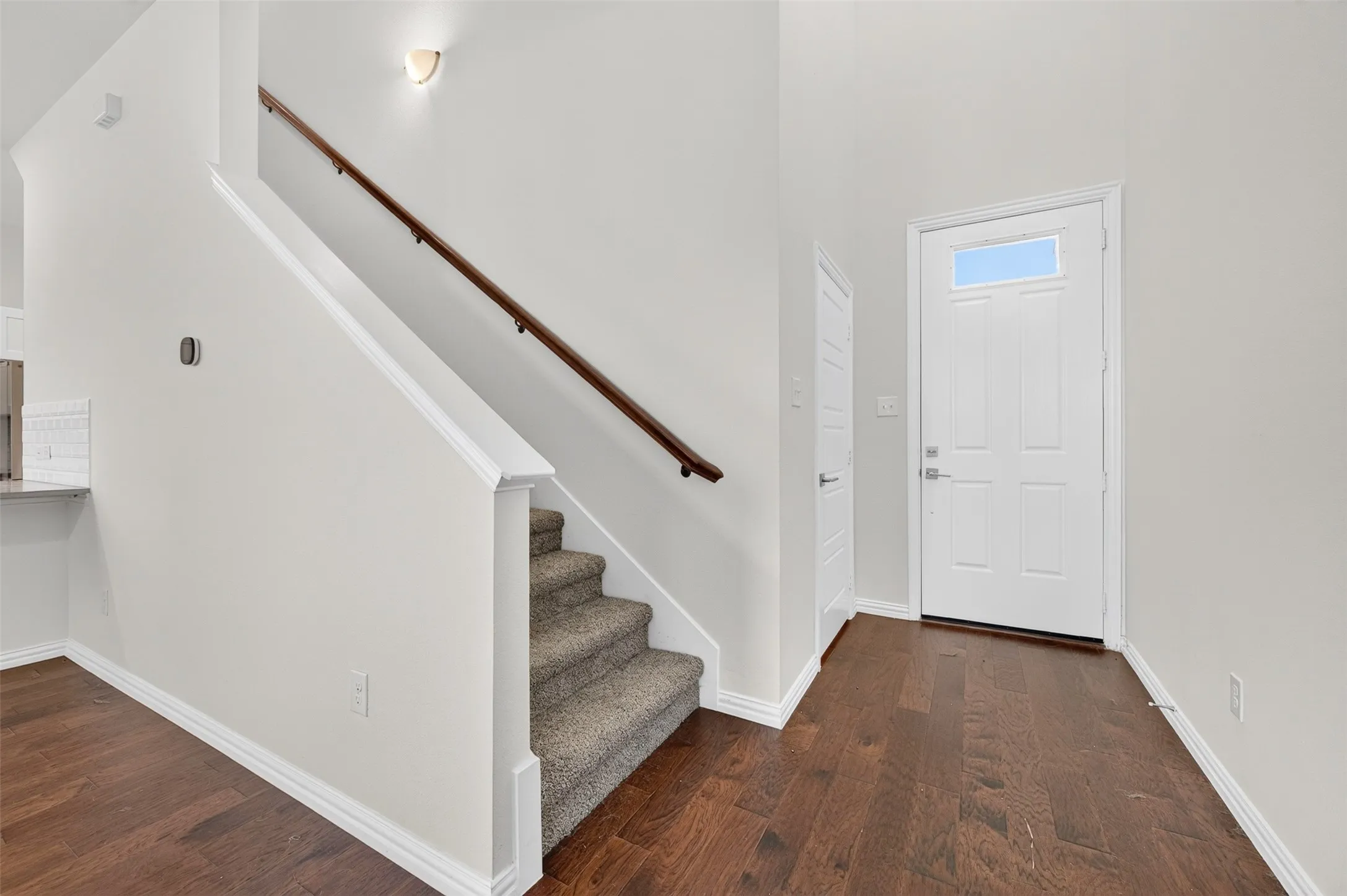 Condominium For Rent in Dallas County , 4354 Hebron Street, Irving, Texas 75061, 3 Bedroom, 3 Bathroom, 2 Garage spaces, 1,883 Sqft, built in 2020, mls#21319871, Real Estate Agent in Irving, Homes For Rent in Dallas county, Homes For Rent in Irving, Realtor in Irving Texas, Real Estate Brokerage Independent Realty Texas, Luminita Cordes Realtor