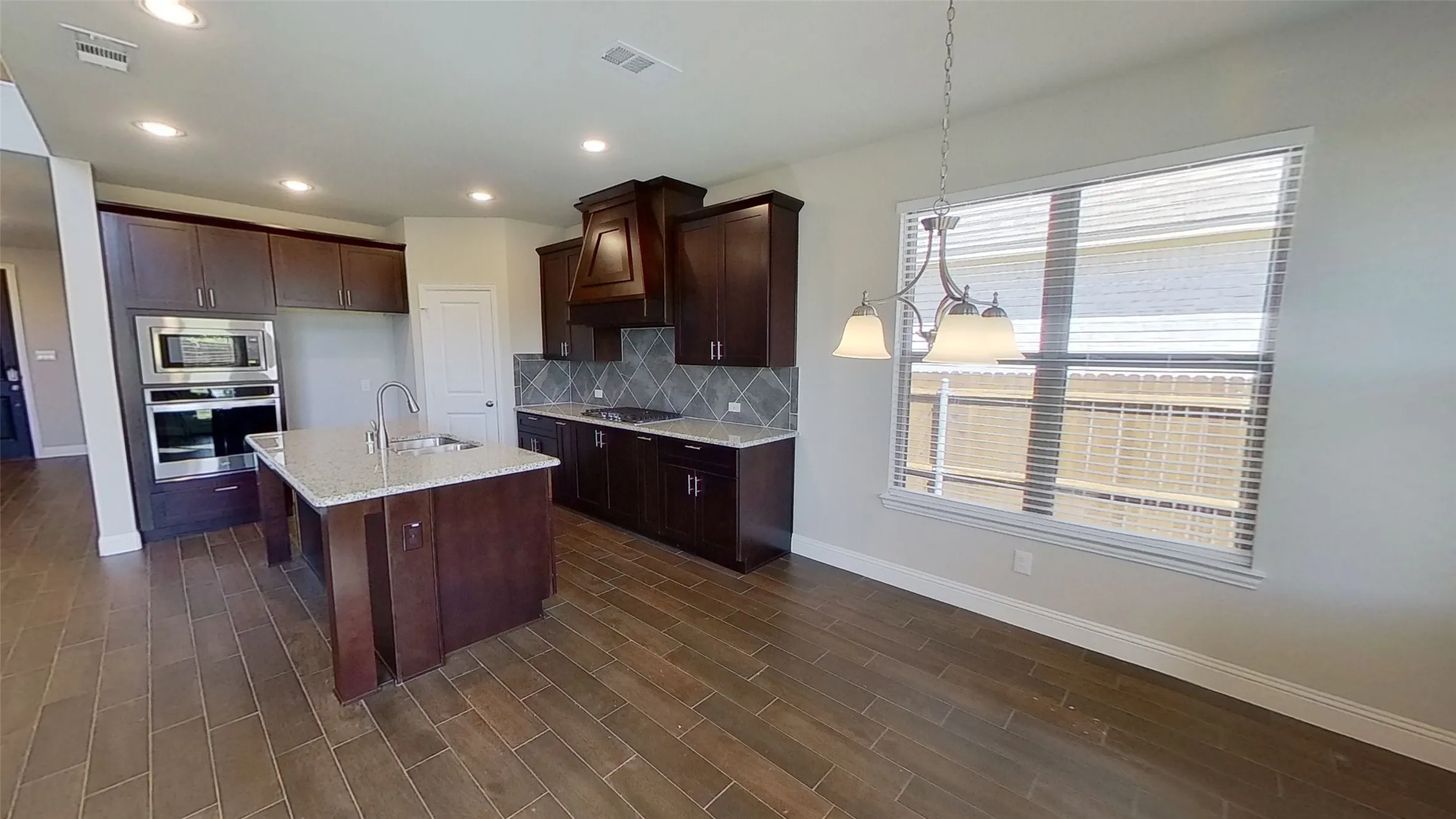 Single Family Residence For Rent in Collin County , 6117 Horsetail Drive, Mc Kinney, Texas 75071, 4 Bedroom, 3 Bathroom, 2 Garage spaces, 2,500 Sqft, built in 2022, mls#21320143, Real Estate Agent in Mc Kinney, Homes For Rent in Collin county, Homes For Rent in Mc Kinney, Realtor in Mc Kinney Texas, Real Estate Brokerage Independent Realty Texas, Luminita Cordes Realtor