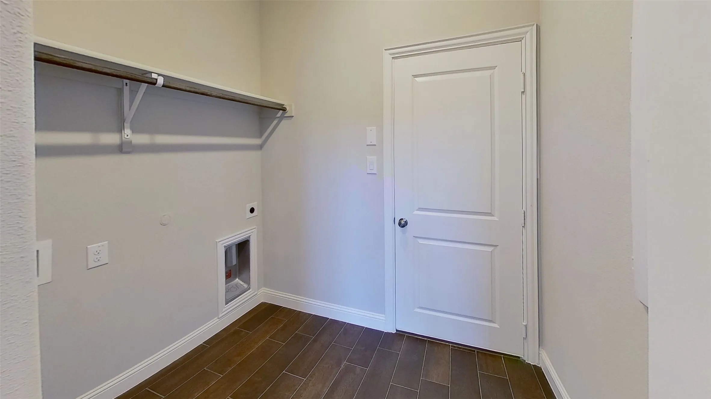 Single Family Residence For Rent in Collin County , 6117 Horsetail Drive, Mc Kinney, Texas 75071, 4 Bedroom, 3 Bathroom, 2 Garage spaces, 2,500 Sqft, built in 2022, mls#21320143, Real Estate Agent in Mc Kinney, Homes For Rent in Collin county, Homes For Rent in Mc Kinney, Realtor in Mc Kinney Texas, Real Estate Brokerage Independent Realty Texas, Luminita Cordes Realtor