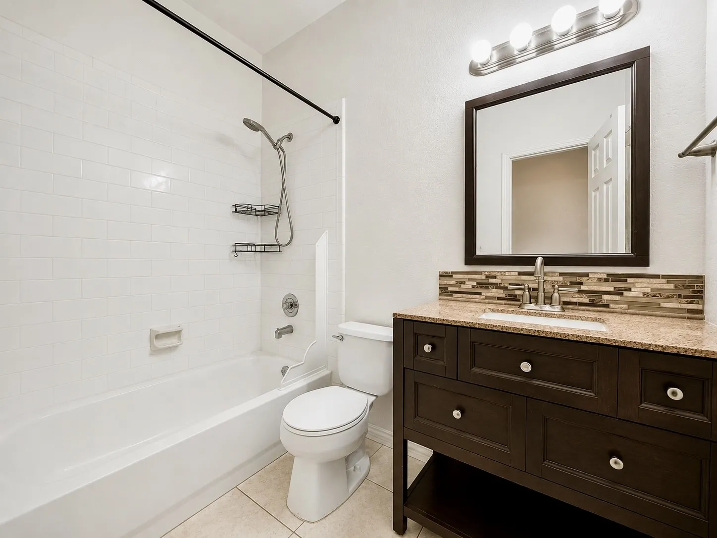 Single Family Residence For Rent in Collin County , 6701 Candlecreek Lane, Plano, Texas 75024, 4 Bedroom, 2 Bathroom, 2 Garage spaces, 2,030 Sqft, built in 1996, mls#21319883, Real Estate Agent in Plano, Homes For Rent in Collin county, Homes For Rent in Plano, Realtor in Plano Texas, Real Estate Brokerage Independent Realty Texas, Luminita Cordes Realtor