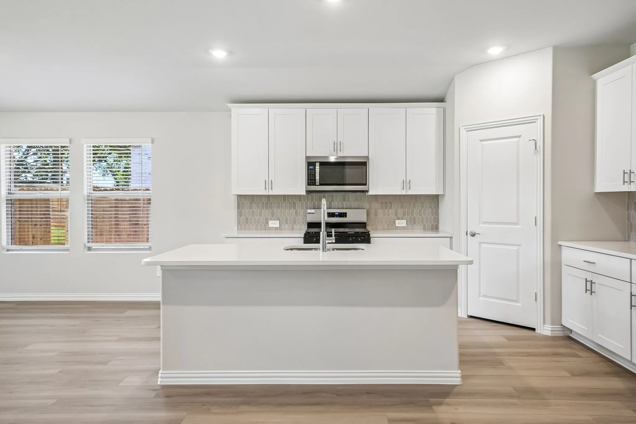 Photo is not of the actual home, but is an inspirational photo of builder’s model home and may depict options, furnishings, and/or decorator features that are not included.