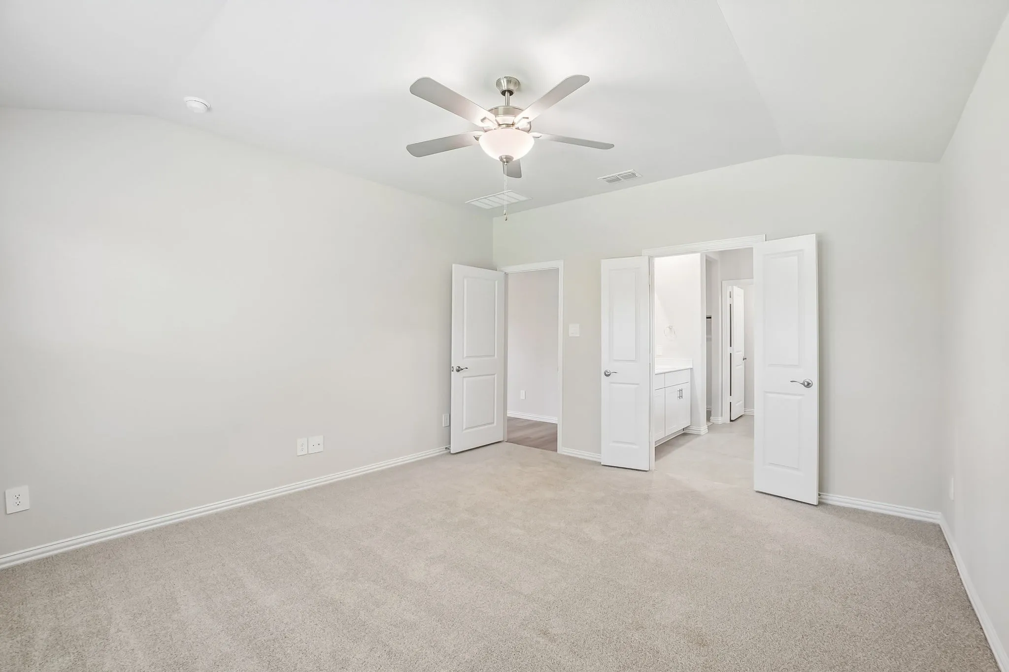 Photo is not of the actual home, but is an inspirational photo of builder’s model home and may depict options, furnishings, and/or decorator features that are not included.