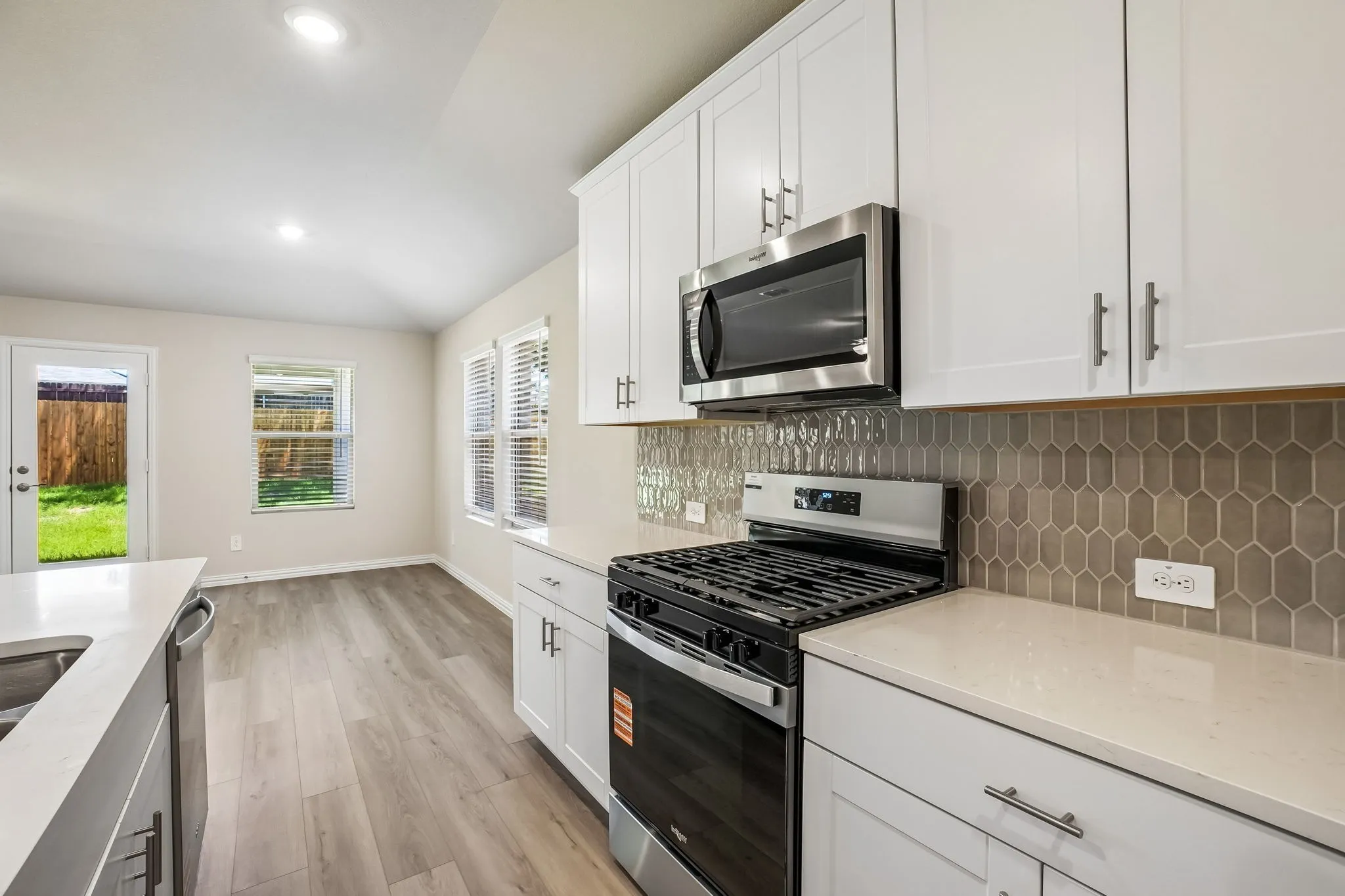 Photo is not of the actual home, but is an inspirational photo of builder’s model home and may depict options, furnishings, and/or decorator features that are not included.