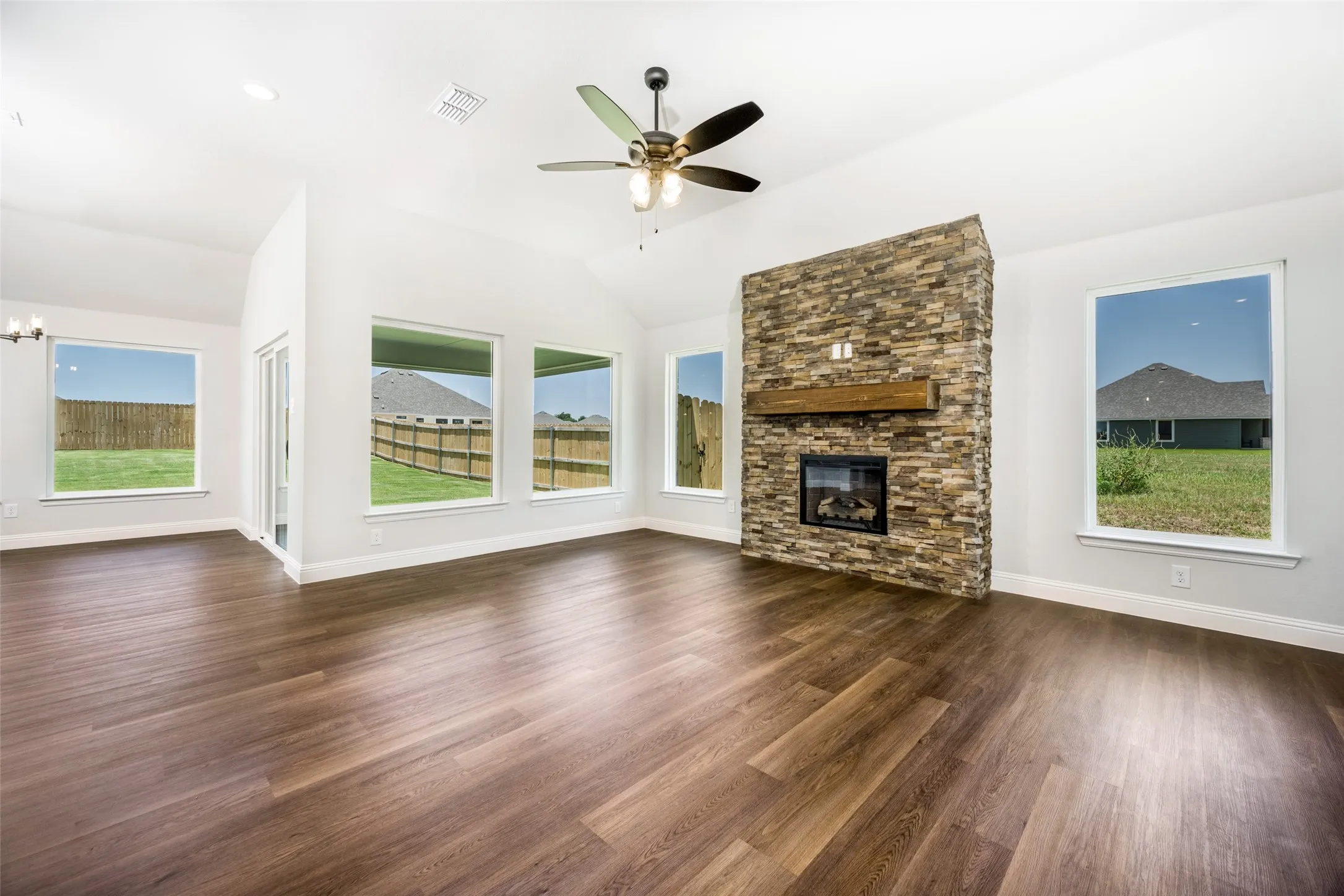Single Family Residence For Sale in Denton County , 4202 Padron Lane, Sanger, Texas 76266, 3 Bedroom, 2 Bathroom, 3 Garage spaces, 1,839 Sqft, built in 2026, mls#21320183, Real Estate Agent in Sanger, Homes For Sale in Denton county, Homes For Sale in Sanger, Realtor in Sanger Texas, Real Estate Brokerage Independent Realty Texas, Luminita Cordes Realtor