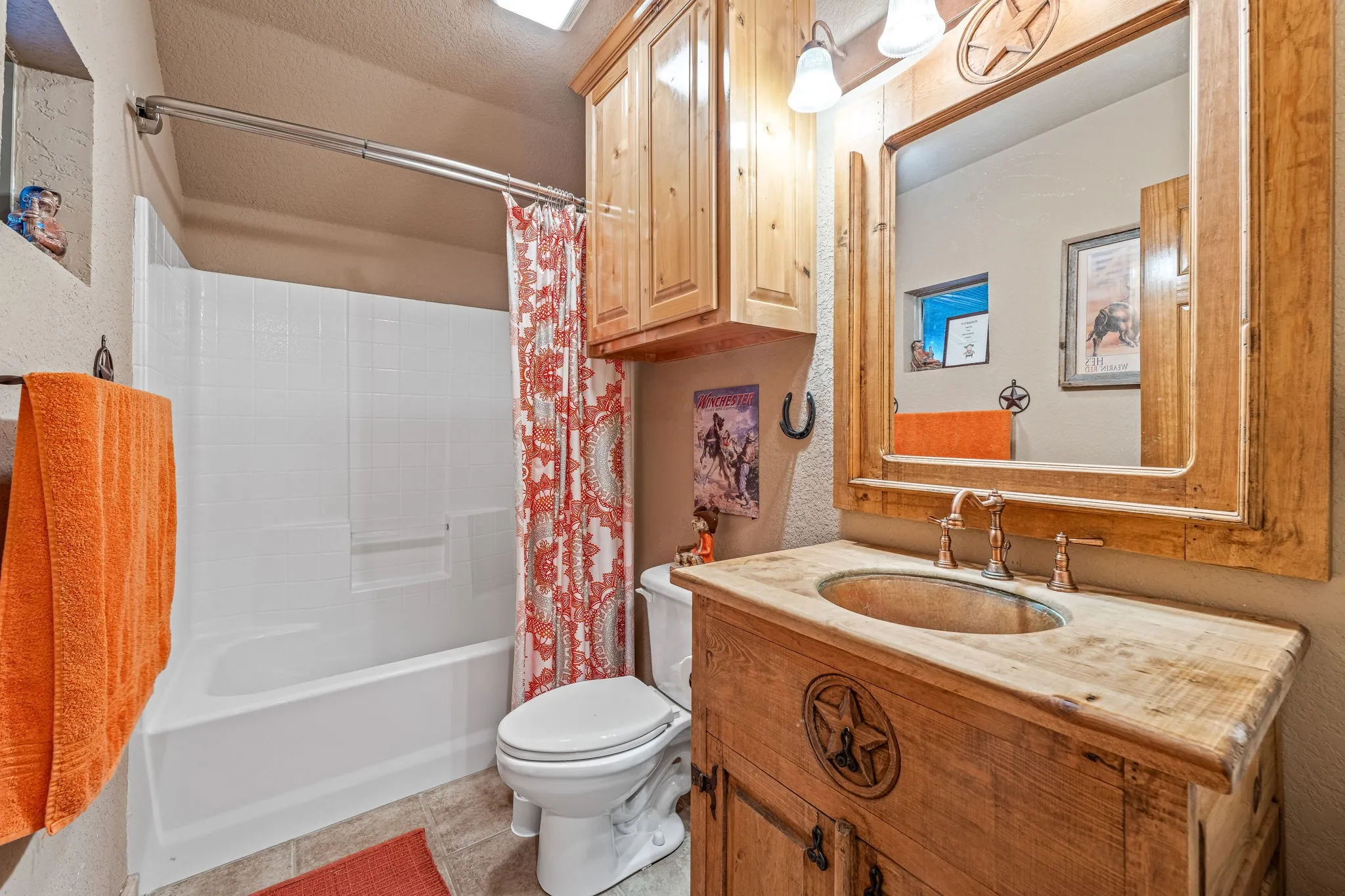 Single Family Residence For Sale in Erath County , 475 Magic Valley, Bluff Dale, Texas 76433, 5 Bedroom, 5 Bathroom, Garage spaces, 4,004 Sqft, built in 2004, mls#21320202, Real Estate Agent in Bluff Dale, Homes For Sale in Erath county, Homes For Sale in Bluff Dale, Realtor in Bluff Dale Texas, Real Estate Brokerage Independent Realty Texas, Luminita Cordes Realtor