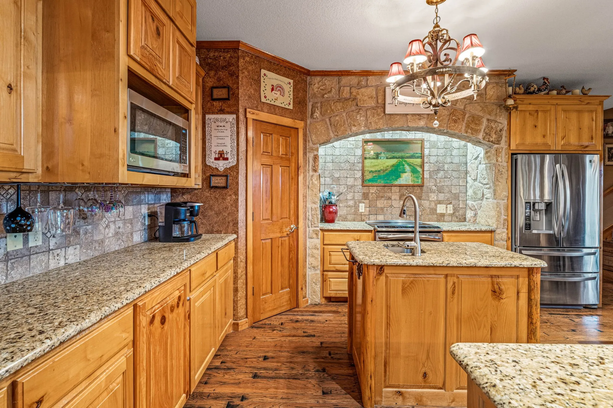 Single Family Residence For Sale in Erath County , 475 Magic Valley, Bluff Dale, Texas 76433, 5 Bedroom, 5 Bathroom, Garage spaces, 4,004 Sqft, built in 2004, mls#21320202, Real Estate Agent in Bluff Dale, Homes For Sale in Erath county, Homes For Sale in Bluff Dale, Realtor in Bluff Dale Texas, Real Estate Brokerage Independent Realty Texas, Luminita Cordes Realtor