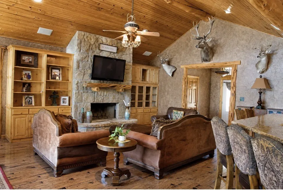 Single Family Residence For Sale in Erath County , 475 Magic Valley, Bluff Dale, Texas 76433, 5 Bedroom, 5 Bathroom, Garage spaces, 4,004 Sqft, built in 2004, mls#21320202, Real Estate Agent in Bluff Dale, Homes For Sale in Erath county, Homes For Sale in Bluff Dale, Realtor in Bluff Dale Texas, Real Estate Brokerage Independent Realty Texas, Luminita Cordes Realtor