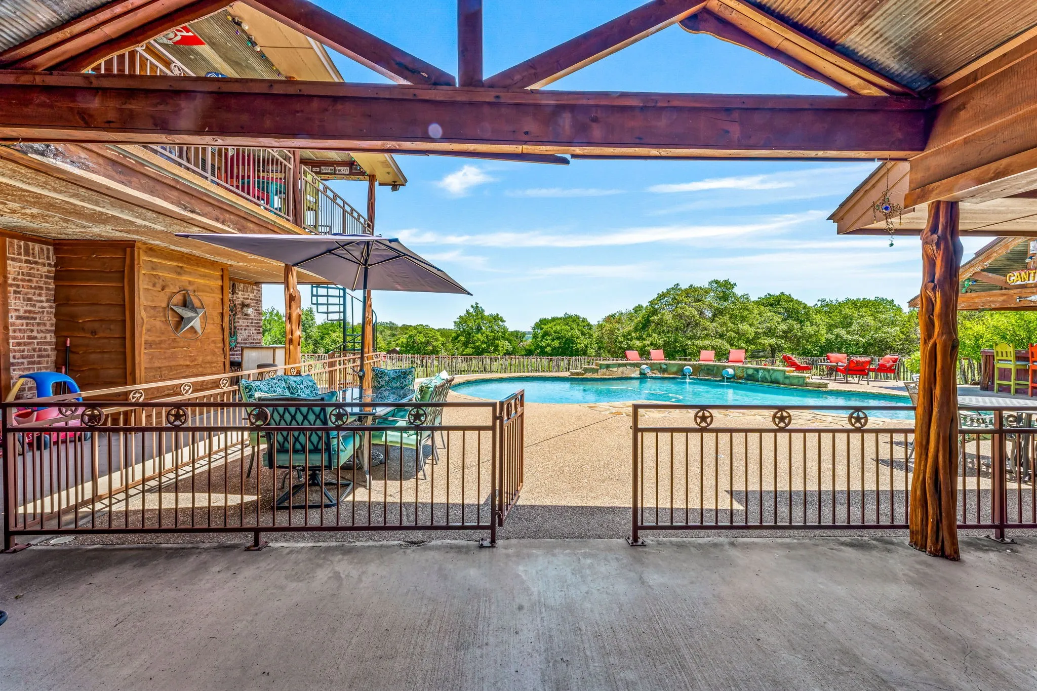 Single Family Residence For Sale in Erath County , 475 Magic Valley, Bluff Dale, Texas 76433, 5 Bedroom, 5 Bathroom, Garage spaces, 4,004 Sqft, built in 2004, mls#21320202, Real Estate Agent in Bluff Dale, Homes For Sale in Erath county, Homes For Sale in Bluff Dale, Realtor in Bluff Dale Texas, Real Estate Brokerage Independent Realty Texas, Luminita Cordes Realtor
