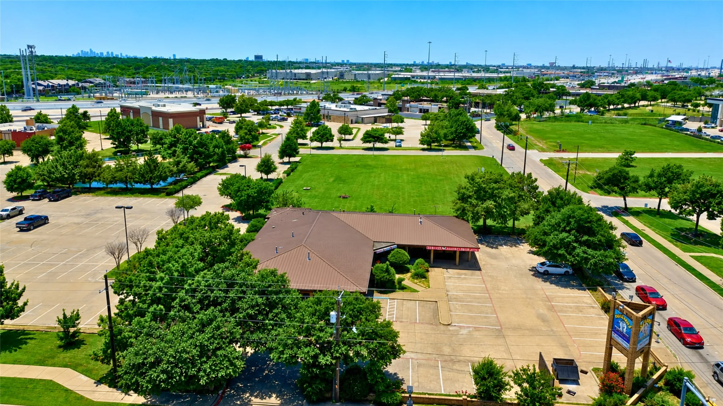 Office For Rent in Dallas County , 4821 Saturn Road, Garland, Texas 75041, 0, 0, Garage spaces, 0 Sqft, built in 1986, Price $16, mls#21319892, Real Estate Agent in Garland, Homes For Rent in Dallas county, Homes For Rent in Garland, Realtor in Garland Texas, Real Estate Brokerage Independent Realty Texas, Luminita Cordes Realtor