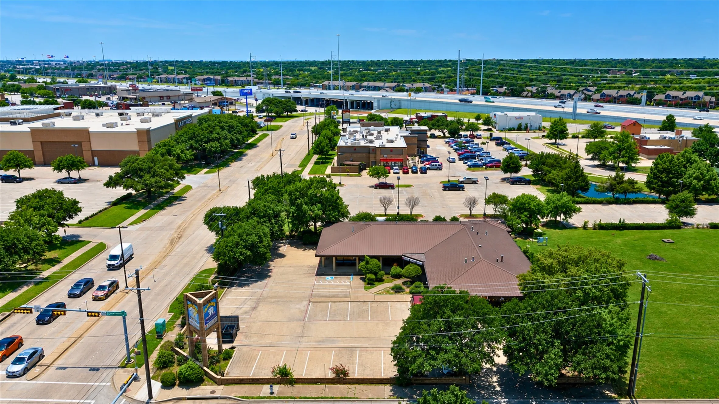 Office For Rent in Dallas County , 4821 Saturn Road, Garland, Texas 75041, 0, 0, Garage spaces, 0 Sqft, built in 1986, Price $16, mls#21319892, Real Estate Agent in Garland, Homes For Rent in Dallas county, Homes For Rent in Garland, Realtor in Garland Texas, Real Estate Brokerage Independent Realty Texas, Luminita Cordes Realtor