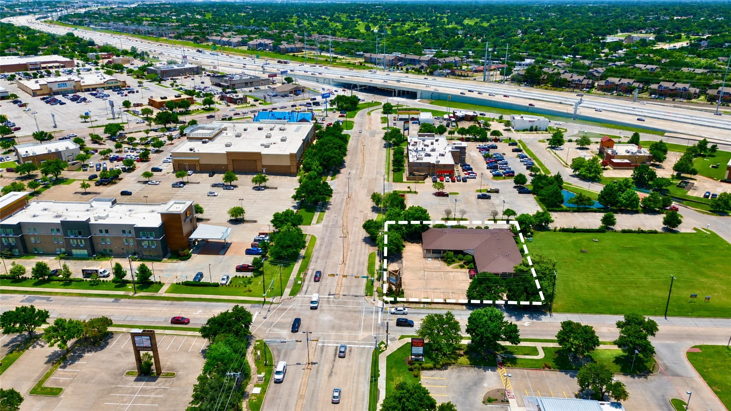 Office For Rent in Dallas County , 4821 Saturn Road, Garland, Texas 75041, 0, 0, Garage spaces, 0 Sqft, built in 1986, Price $16, mls#21319892, Real Estate Agent in Garland, Homes For Rent in Dallas county, Homes For Rent in Garland, Realtor in Garland Texas, Real Estate Brokerage Independent Realty Texas, Luminita Cordes Realtor