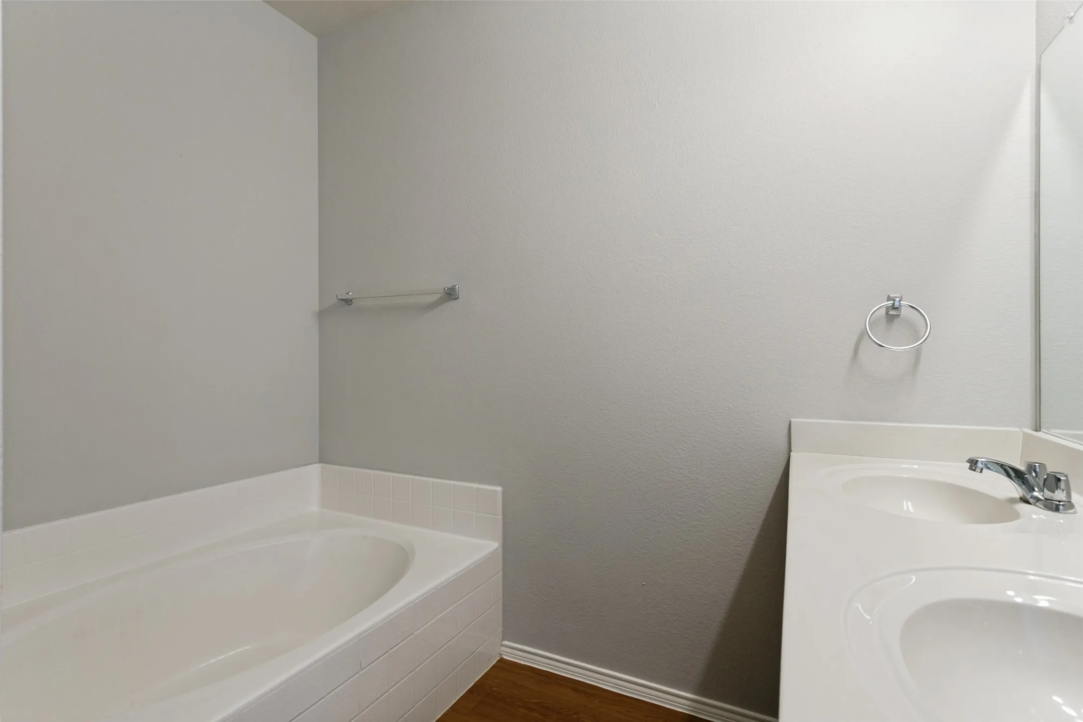 Single Family Residence For Sale in Denton County , 9128 Greene Drive, Providence Village, Texas 76227, 3 Bedroom, 2 Bathroom, 2 Garage spaces, 1,449 Sqft, built in 2009, mls#21319079, Real Estate Agent in Providence Village, Homes For Sale in Denton county, Homes For Sale in Providence Village, Realtor in Providence Village Texas, Real Estate Brokerage Independent Realty Texas, Luminita Cordes Realtor