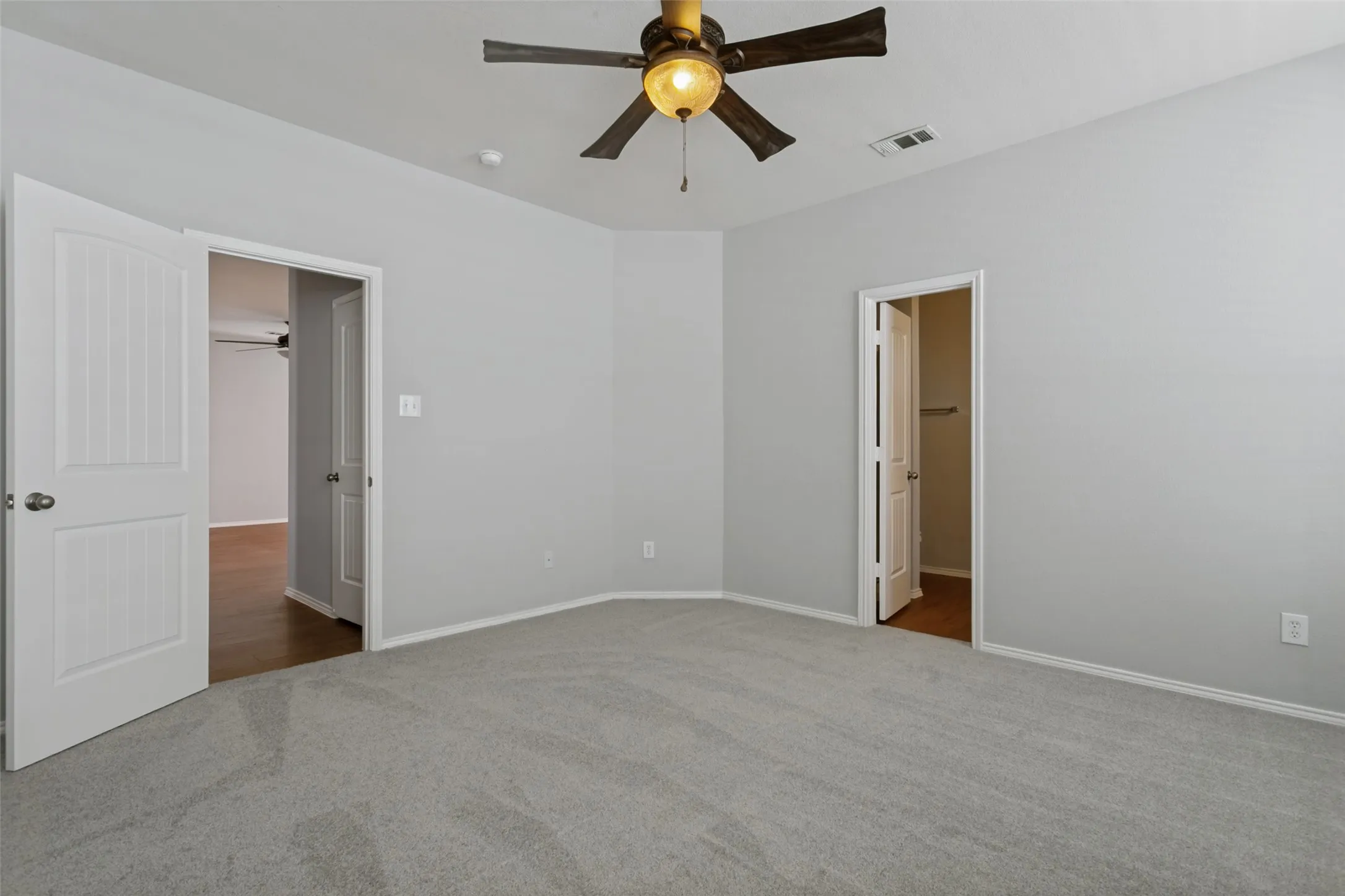 Single Family Residence For Sale in Denton County , 9128 Greene Drive, Providence Village, Texas 76227, 3 Bedroom, 2 Bathroom, 2 Garage spaces, 1,449 Sqft, built in 2009, mls#21319079, Real Estate Agent in Providence Village, Homes For Sale in Denton county, Homes For Sale in Providence Village, Realtor in Providence Village Texas, Real Estate Brokerage Independent Realty Texas, Luminita Cordes Realtor