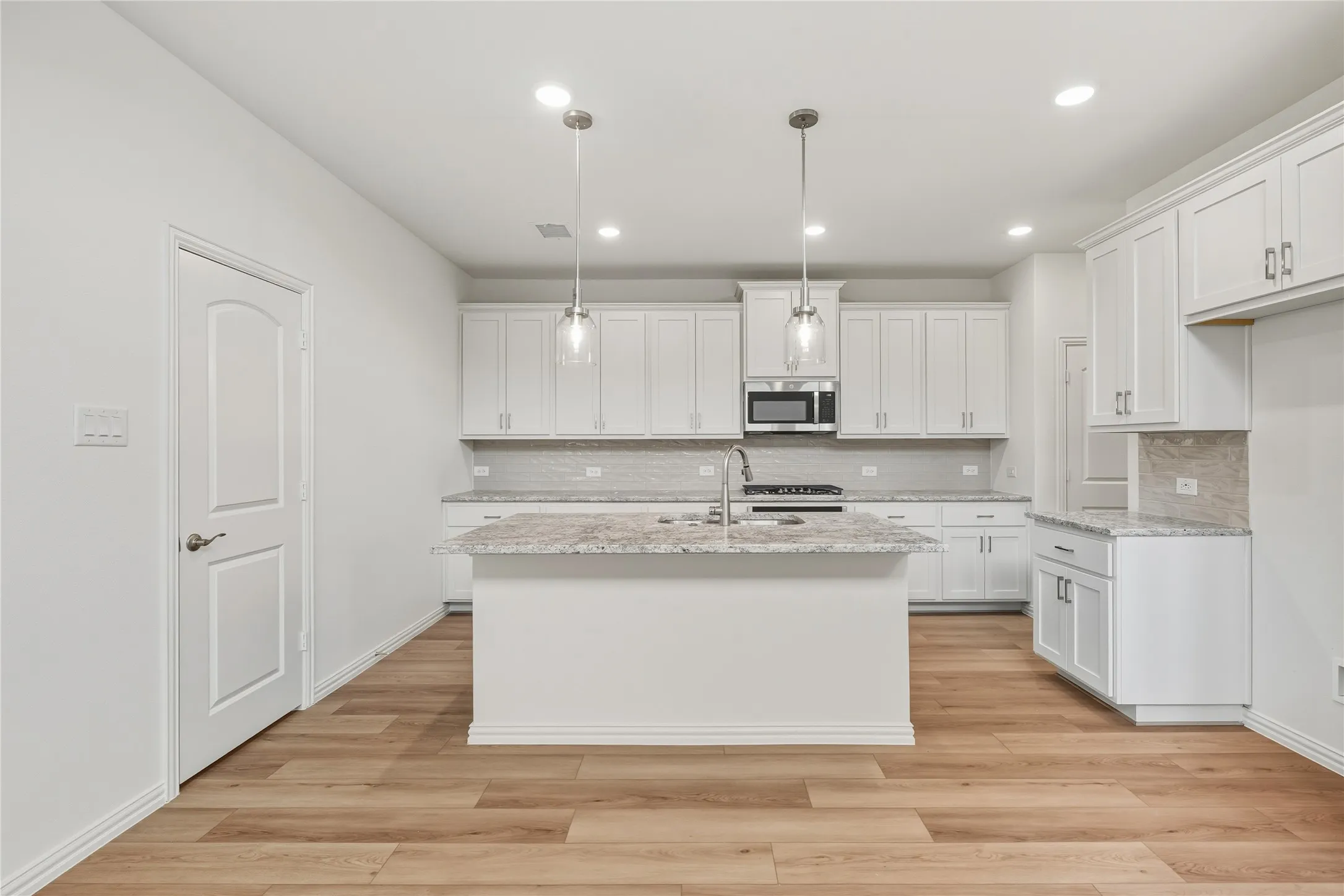 Single Family Residence For Sale in Rockwall County , 276 Bassett Hall Road, Fate, Texas 75189, 5 Bedroom, 3 Bathroom, 2 Garage spaces, 2,597 Sqft, built in 2026, mls#21320220, Real Estate Agent in Fate, Homes For Sale in Rockwall county, Homes For Sale in Fate, Realtor in Fate Texas, Real Estate Brokerage Independent Realty Texas, Luminita Cordes Realtor