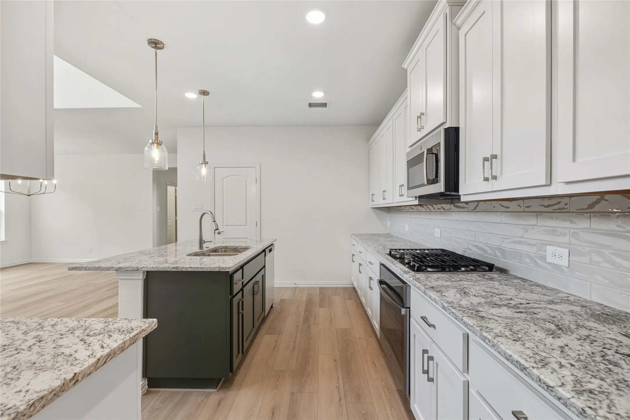 Single Family Residence For Sale in Rockwall County , 276 Bassett Hall Road, Fate, Texas 75189, 5 Bedroom, 3 Bathroom, 2 Garage spaces, 2,597 Sqft, built in 2026, mls#21320220, Real Estate Agent in Fate, Homes For Sale in Rockwall county, Homes For Sale in Fate, Realtor in Fate Texas, Real Estate Brokerage Independent Realty Texas, Luminita Cordes Realtor