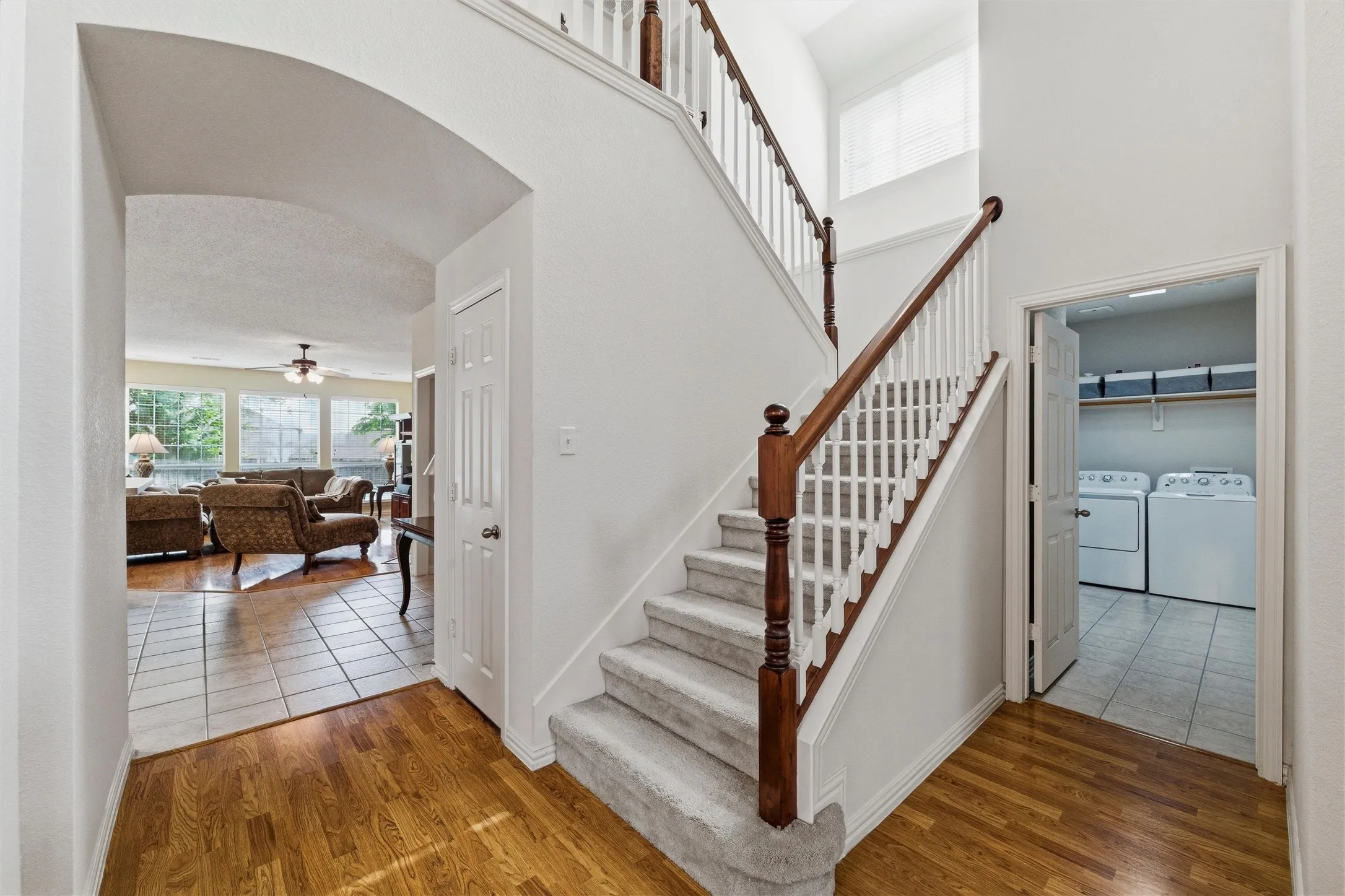 Single Family Residence For Sale in Tarrant County , 4541 Marguerite Lane, Fort Worth, Texas 76123, 4 Bedroom, 4 Bathroom, 2 Garage spaces, 3,027 Sqft, built in 2003, mls#21320002, Real Estate Agent in Fort Worth, Homes For Sale in Tarrant county, Homes For Sale in Fort Worth, Realtor in Fort Worth Texas, Real Estate Brokerage Independent Realty Texas, Luminita Cordes Realtor