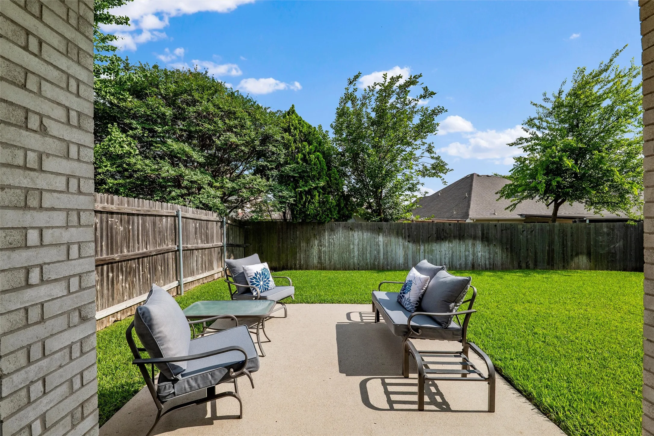Single Family Residence For Sale in Tarrant County , 4541 Marguerite Lane, Fort Worth, Texas 76123, 4 Bedroom, 4 Bathroom, 2 Garage spaces, 3,027 Sqft, built in 2003, mls#21320002, Real Estate Agent in Fort Worth, Homes For Sale in Tarrant county, Homes For Sale in Fort Worth, Realtor in Fort Worth Texas, Real Estate Brokerage Independent Realty Texas, Luminita Cordes Realtor