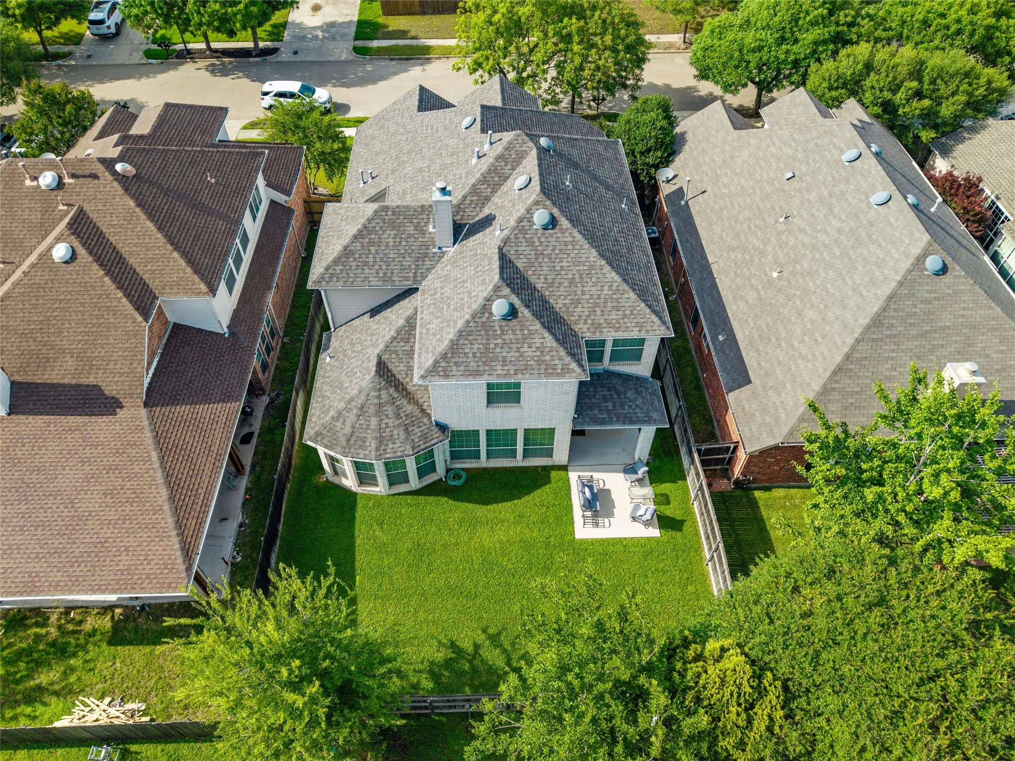 Single Family Residence For Sale in Tarrant County , 4541 Marguerite Lane, Fort Worth, Texas 76123, 4 Bedroom, 4 Bathroom, 2 Garage spaces, 3,027 Sqft, built in 2003, mls#21320002, Real Estate Agent in Fort Worth, Homes For Sale in Tarrant county, Homes For Sale in Fort Worth, Realtor in Fort Worth Texas, Real Estate Brokerage Independent Realty Texas, Luminita Cordes Realtor