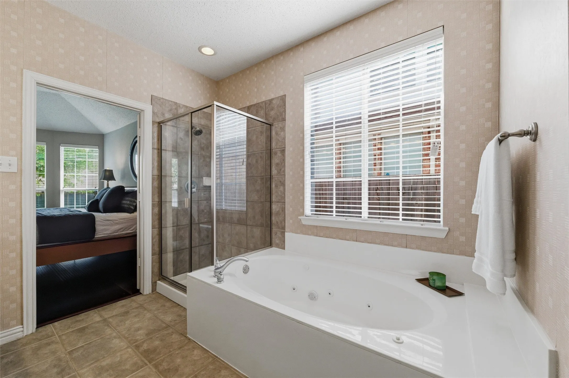 Single Family Residence For Sale in Tarrant County , 4541 Marguerite Lane, Fort Worth, Texas 76123, 4 Bedroom, 4 Bathroom, 2 Garage spaces, 3,027 Sqft, built in 2003, mls#21320002, Real Estate Agent in Fort Worth, Homes For Sale in Tarrant county, Homes For Sale in Fort Worth, Realtor in Fort Worth Texas, Real Estate Brokerage Independent Realty Texas, Luminita Cordes Realtor