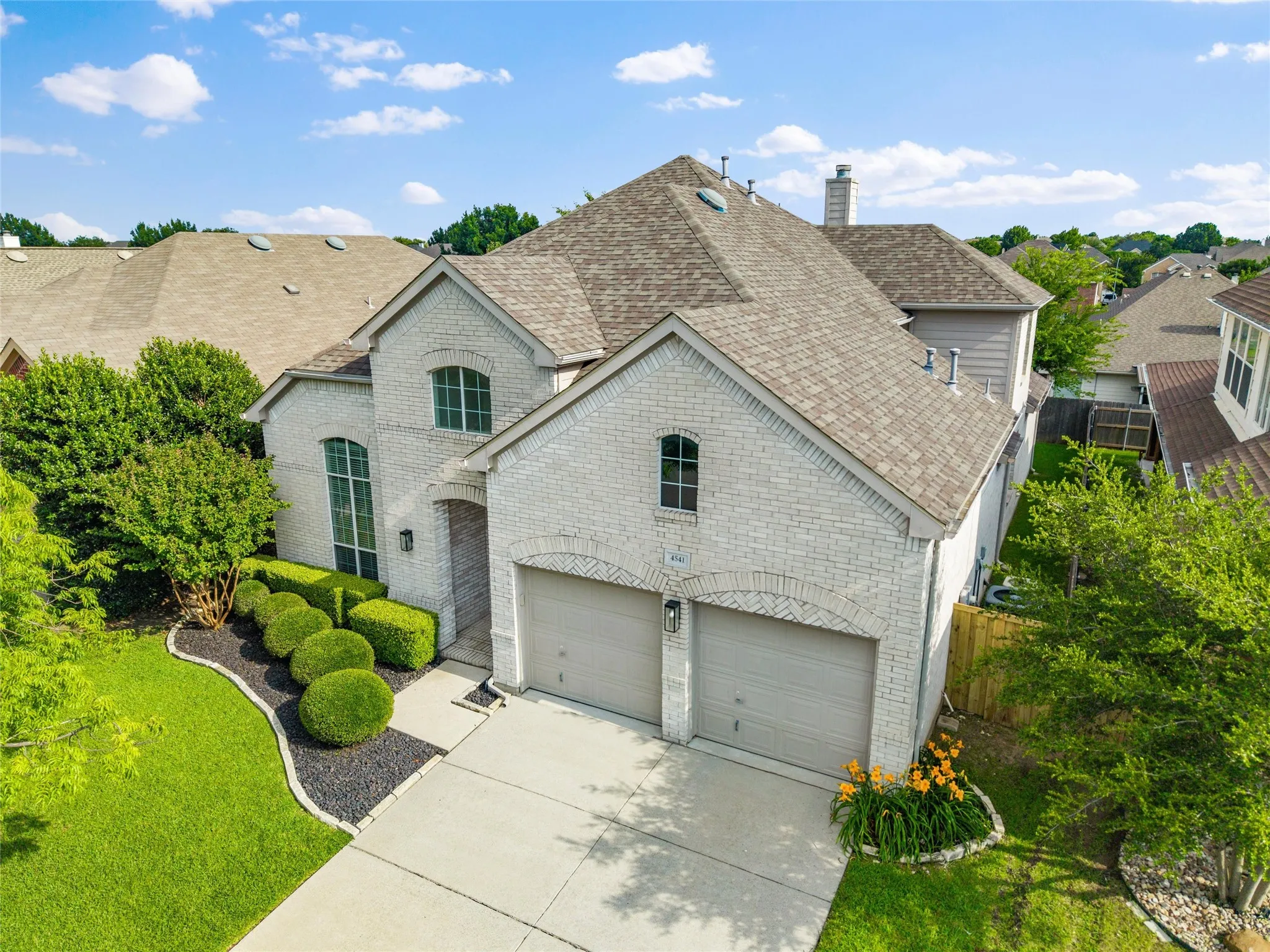 Single Family Residence For Sale in Tarrant County , 4541 Marguerite Lane, Fort Worth, Texas 76123, 4 Bedroom, 4 Bathroom, 2 Garage spaces, 3,027 Sqft, built in 2003, mls#21320002, Real Estate Agent in Fort Worth, Homes For Sale in Tarrant county, Homes For Sale in Fort Worth, Realtor in Fort Worth Texas, Real Estate Brokerage Independent Realty Texas, Luminita Cordes Realtor
