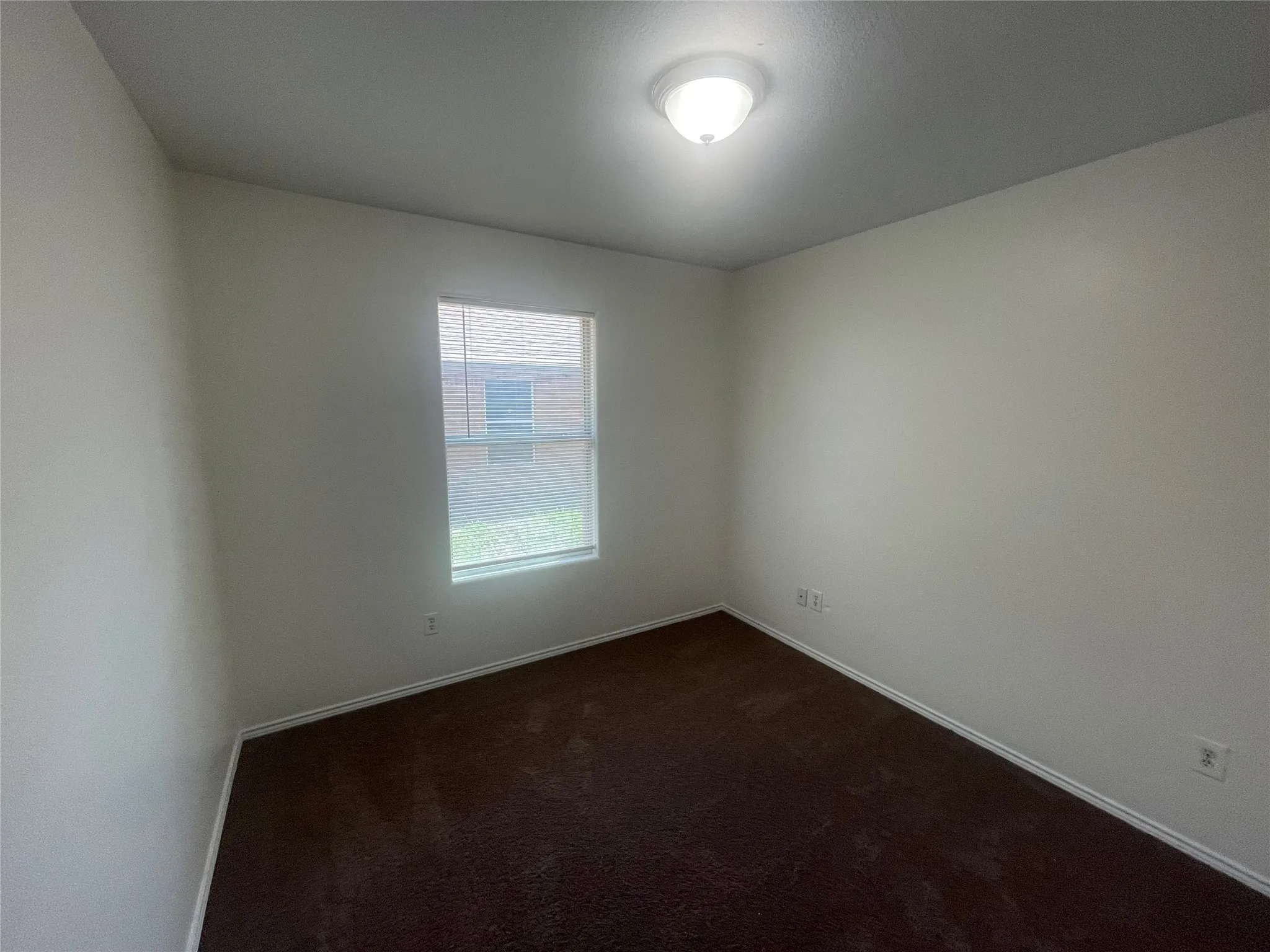 Single Family Residence For Rent in Dallas County , 1306 Trent Street, Seagoville, Texas 75159, 4 Bedroom, 2 Bathroom, 2 Garage spaces, 1,612 Sqft, built in 2005, mls#21320271, Real Estate Agent in Seagoville, Homes For Rent in Dallas county, Homes For Rent in Seagoville, Realtor in Seagoville Texas, Real Estate Brokerage Independent Realty Texas, Luminita Cordes Realtor