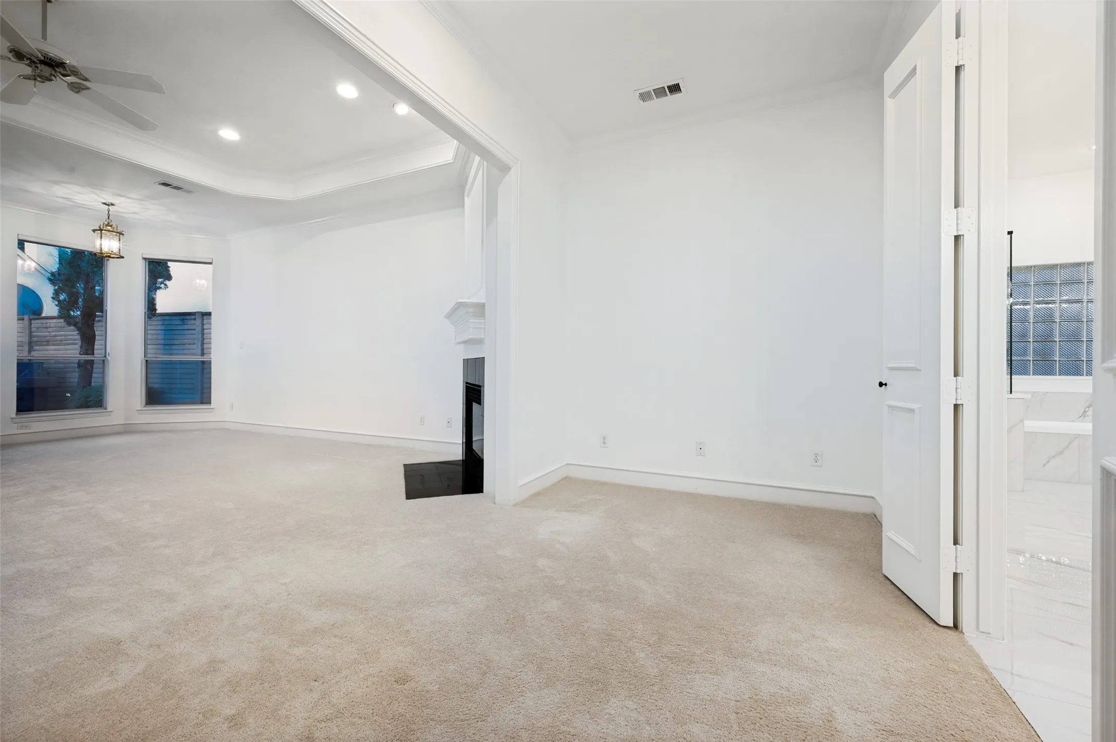Single Family Residence For Sale in Collin County , 17919 Castle Bend Drive, Dallas, Texas 75287, 4 Bedrooms, 4 Bathrooms, 3 Garage spaces, 4,209 Sqft, built in 1993, Price $1,100,000, mls#21319839, Real Estate Agent in Dallas, Homes For Sale in Collin county, Homes For Sale in Dallas, Realtor in Dallas Texas, Real Estate Brokerage Independent Realty Texas, Luminita Cordes Realtor