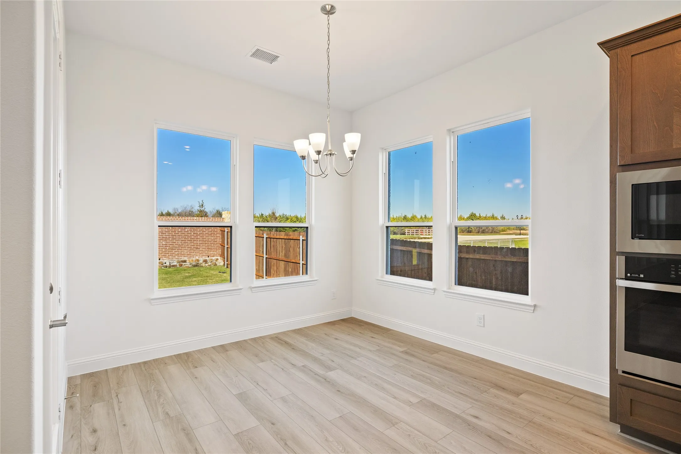 Single Family Residence For Sale in Rockwall County , 415 Sedgwick Drive, Fate, Texas 75189, 5 Bedroom, 5 Bathroom, 2 Garage spaces, 3,448 Sqft, built in 2026, mls#21320305, Real Estate Agent in Fate, Homes For Sale in Rockwall county, Homes For Sale in Fate, Realtor in Fate Texas, Real Estate Brokerage Independent Realty Texas, Luminita Cordes Realtor