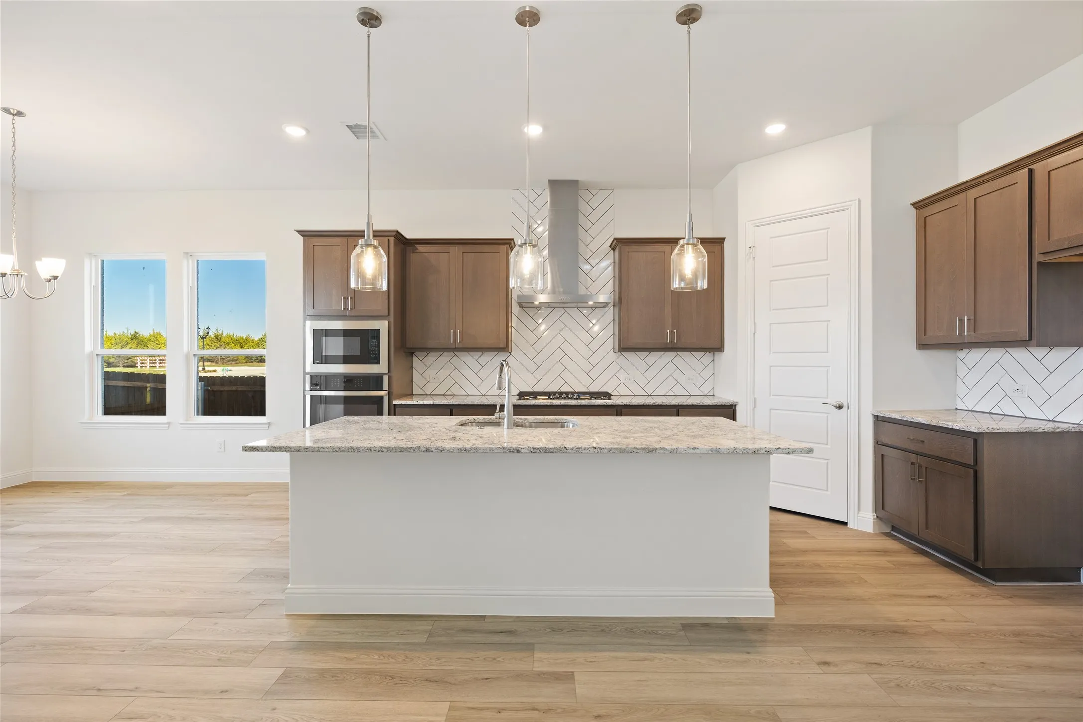 Single Family Residence For Sale in Rockwall County , 415 Sedgwick Drive, Fate, Texas 75189, 5 Bedroom, 5 Bathroom, 2 Garage spaces, 3,448 Sqft, built in 2026, mls#21320305, Real Estate Agent in Fate, Homes For Sale in Rockwall county, Homes For Sale in Fate, Realtor in Fate Texas, Real Estate Brokerage Independent Realty Texas, Luminita Cordes Realtor