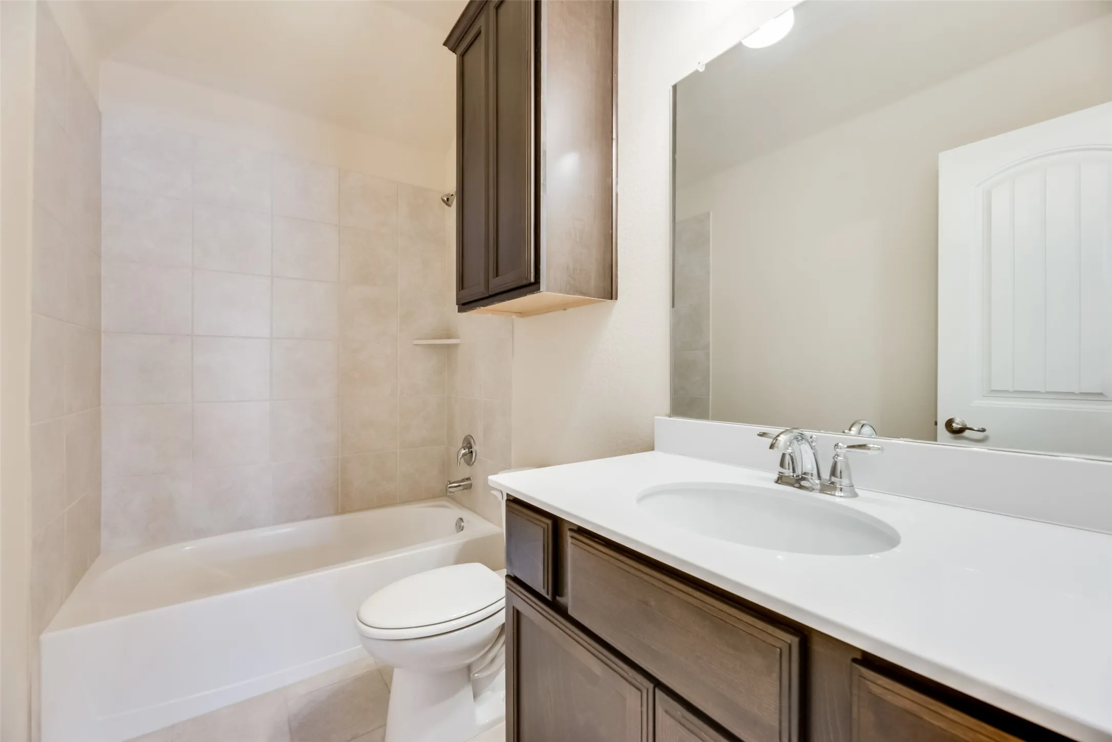 Single Family Residence For Rent in Collin County , 9825 Prairie Dog Lane, Mc Kinney, Texas 75071, 4 Bedroom, 4 Bathroom, 2 Garage spaces, 2,223 Sqft, built in 2016, mls#21318186, Real Estate Agent in Mc Kinney, Homes For Rent in Collin county, Homes For Rent in Mc Kinney, Realtor in Mc Kinney Texas, Real Estate Brokerage Independent Realty Texas, Luminita Cordes Realtor