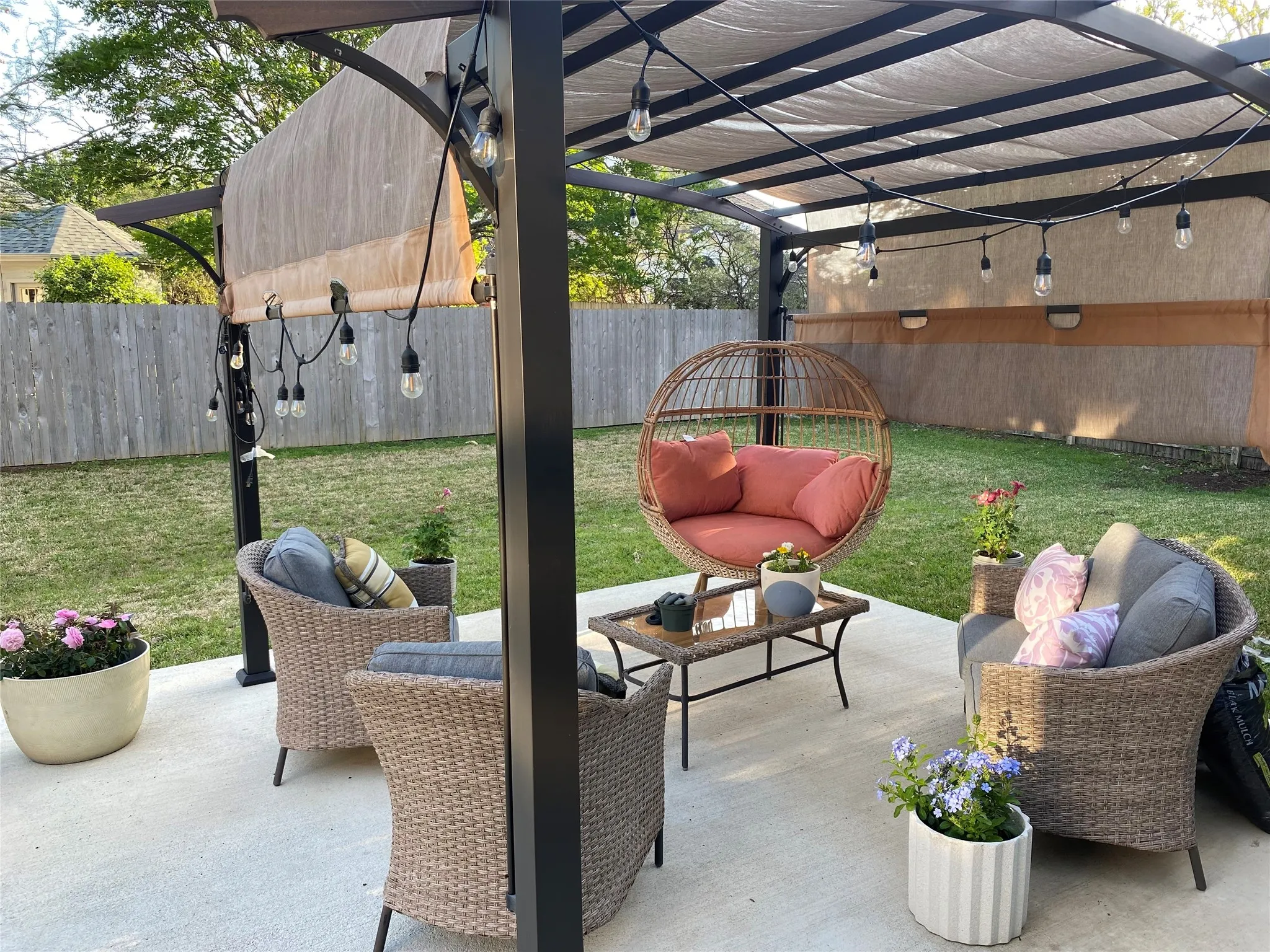 Single Family Residence For Sale in Tarrant County , 5220 Selago Drive, Fort Worth, Texas 76244, 5 Bedrooms, 4 Bathrooms, 2 Garage spaces, 3,207 Sqft, built in 2001, Price $579,000, mls#21320315, Real Estate Agent in Fort Worth, Homes For Sale in Tarrant county, Homes For Sale in Fort Worth, Realtor in Fort Worth Texas, Real Estate Brokerage Independent Realty Texas, Luminita Cordes Realtor