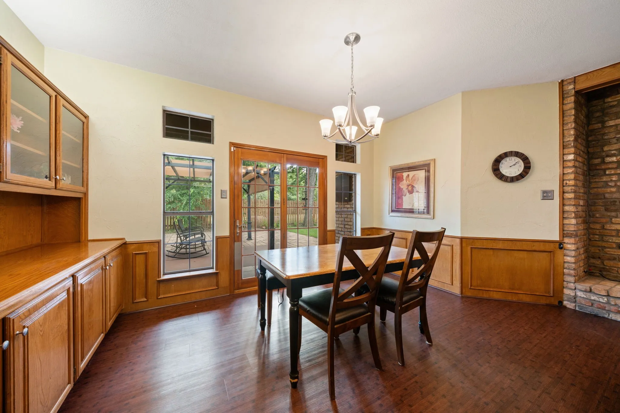 Single Family Residence For Sale in Hunt County , 1023 County Road 3310, Greenville, Texas 75402, 3 Bedroom, 4 Bathroom, 5 Garage spaces, 3,138 Sqft, built in 1987, mls#21316941, Real Estate Agent in Greenville, Homes For Sale in Hunt county, Homes For Sale in Greenville, Realtor in Greenville Texas, Real Estate Brokerage Independent Realty Texas, Luminita Cordes Realtor