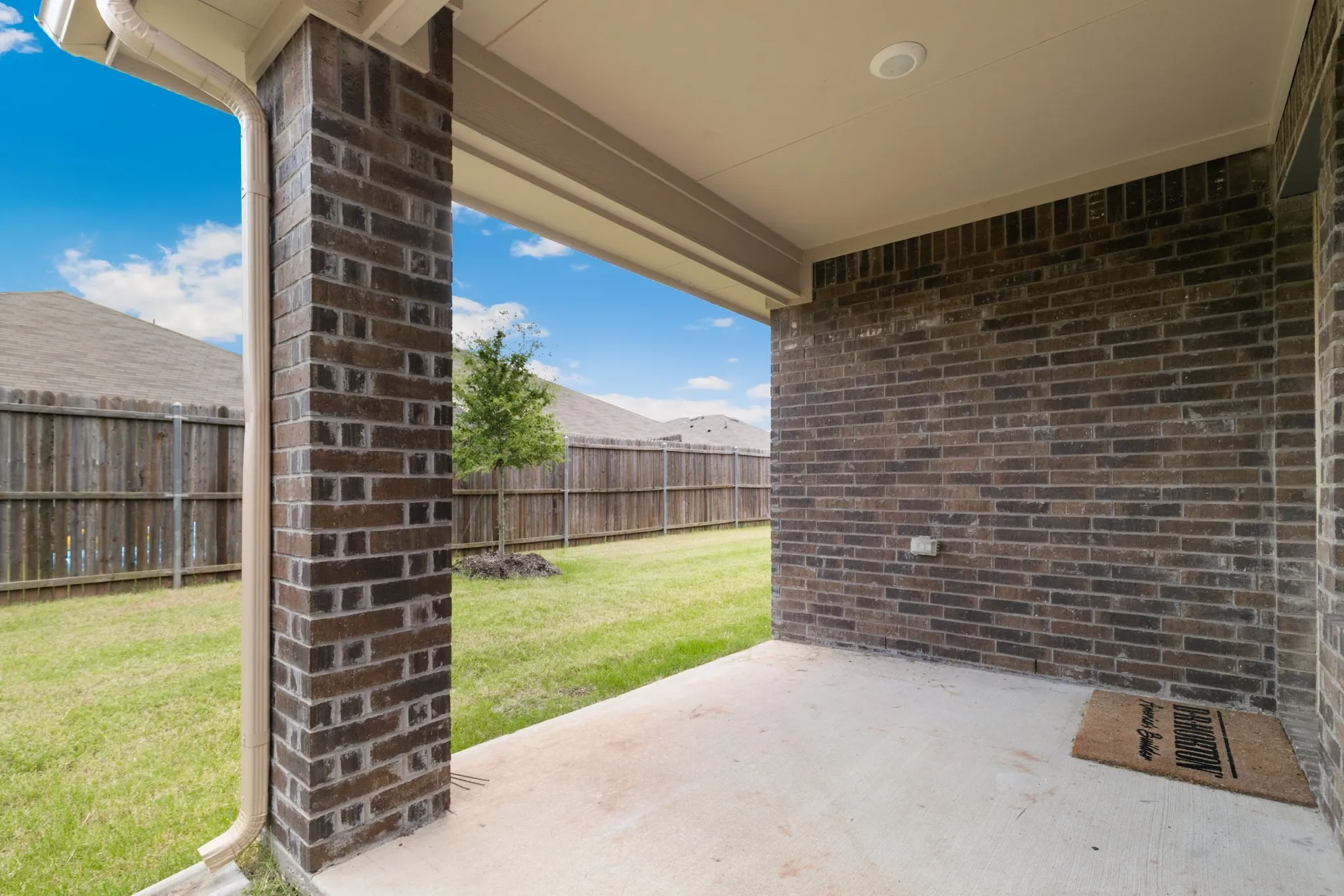 Single Family Residence For Sale in Hunt County , 102 Sunberry Drive, Caddo Mills, Texas 75135, 4 Bedroom, 2 Bathroom, 2 Garage spaces, 1,865 Sqft, built in 2023, mls#21320329, Real Estate Agent in Caddo Mills, Homes For Sale in Hunt county, Homes For Sale in Caddo Mills, Realtor in Caddo Mills Texas, Real Estate Brokerage Independent Realty Texas, Luminita Cordes Realtor