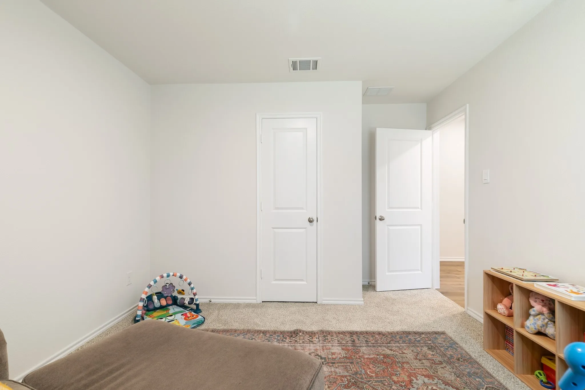 Single Family Residence For Sale in Hunt County , 102 Sunberry Drive, Caddo Mills, Texas 75135, 4 Bedroom, 2 Bathroom, 2 Garage spaces, 1,865 Sqft, built in 2023, mls#21320329, Real Estate Agent in Caddo Mills, Homes For Sale in Hunt county, Homes For Sale in Caddo Mills, Realtor in Caddo Mills Texas, Real Estate Brokerage Independent Realty Texas, Luminita Cordes Realtor
