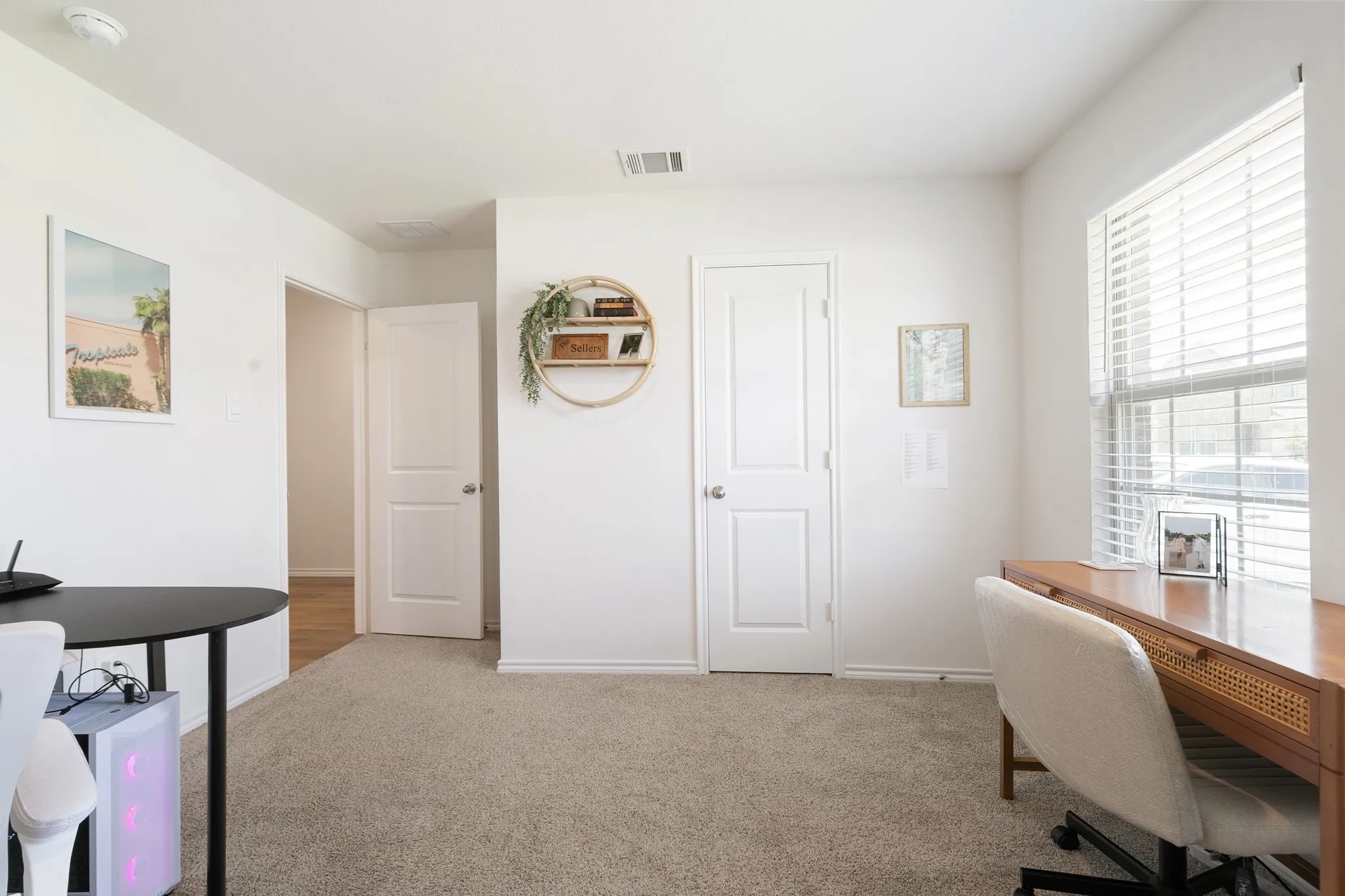 Single Family Residence For Sale in Hunt County , 102 Sunberry Drive, Caddo Mills, Texas 75135, 4 Bedroom, 2 Bathroom, 2 Garage spaces, 1,865 Sqft, built in 2023, mls#21320329, Real Estate Agent in Caddo Mills, Homes For Sale in Hunt county, Homes For Sale in Caddo Mills, Realtor in Caddo Mills Texas, Real Estate Brokerage Independent Realty Texas, Luminita Cordes Realtor