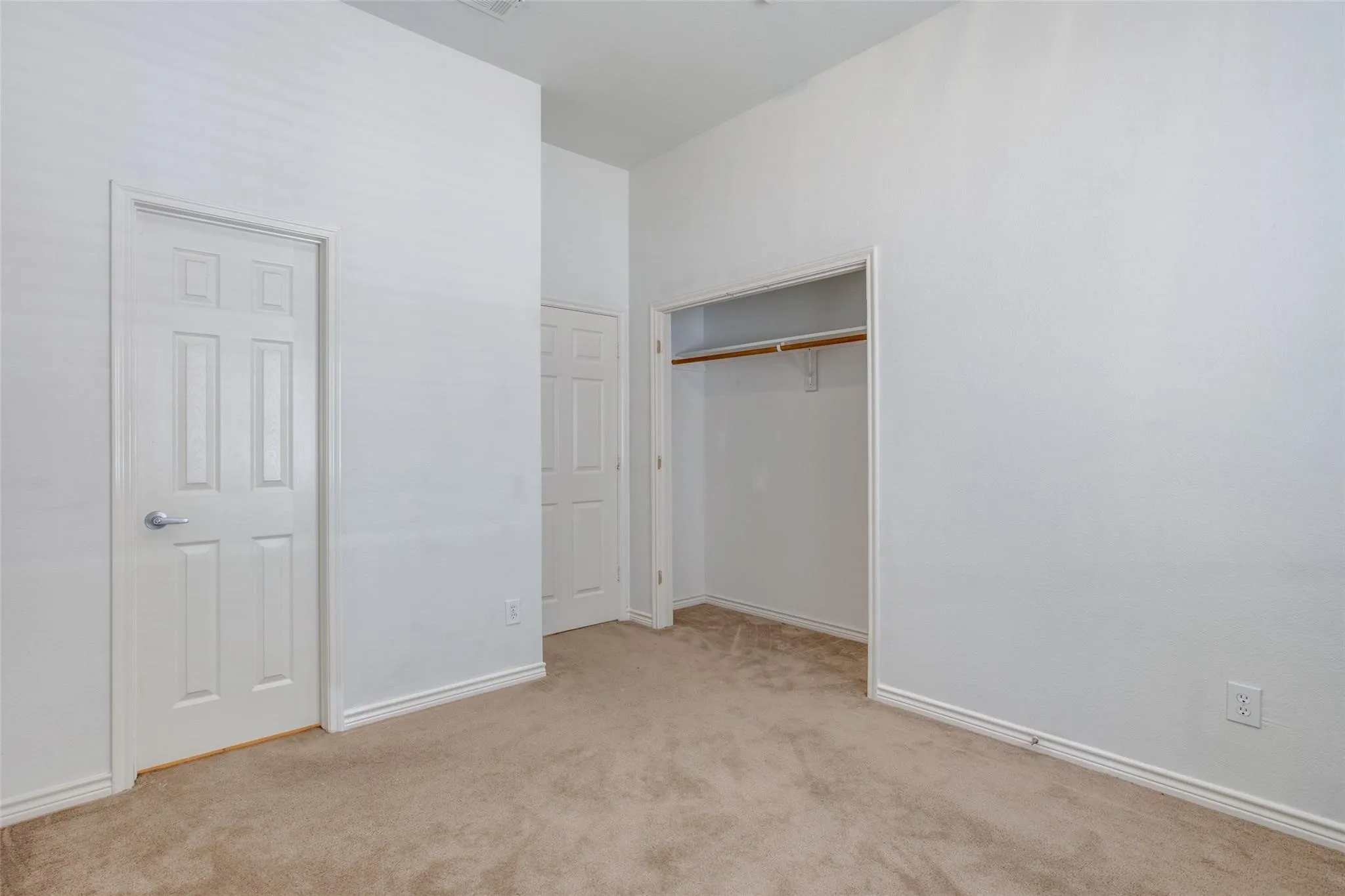 Single Family Residence For Rent in Collin County , 1627 Summerfield Drive, Allen, Texas 75002, 4 Bedroom, 2 Bathroom, 2 Garage spaces, 2,124 Sqft, built in 2005, mls#21320336, Real Estate Agent in Allen, Homes For Rent in Collin county, Homes For Rent in Allen, Realtor in Allen Texas, Real Estate Brokerage Independent Realty Texas, Luminita Cordes Realtor