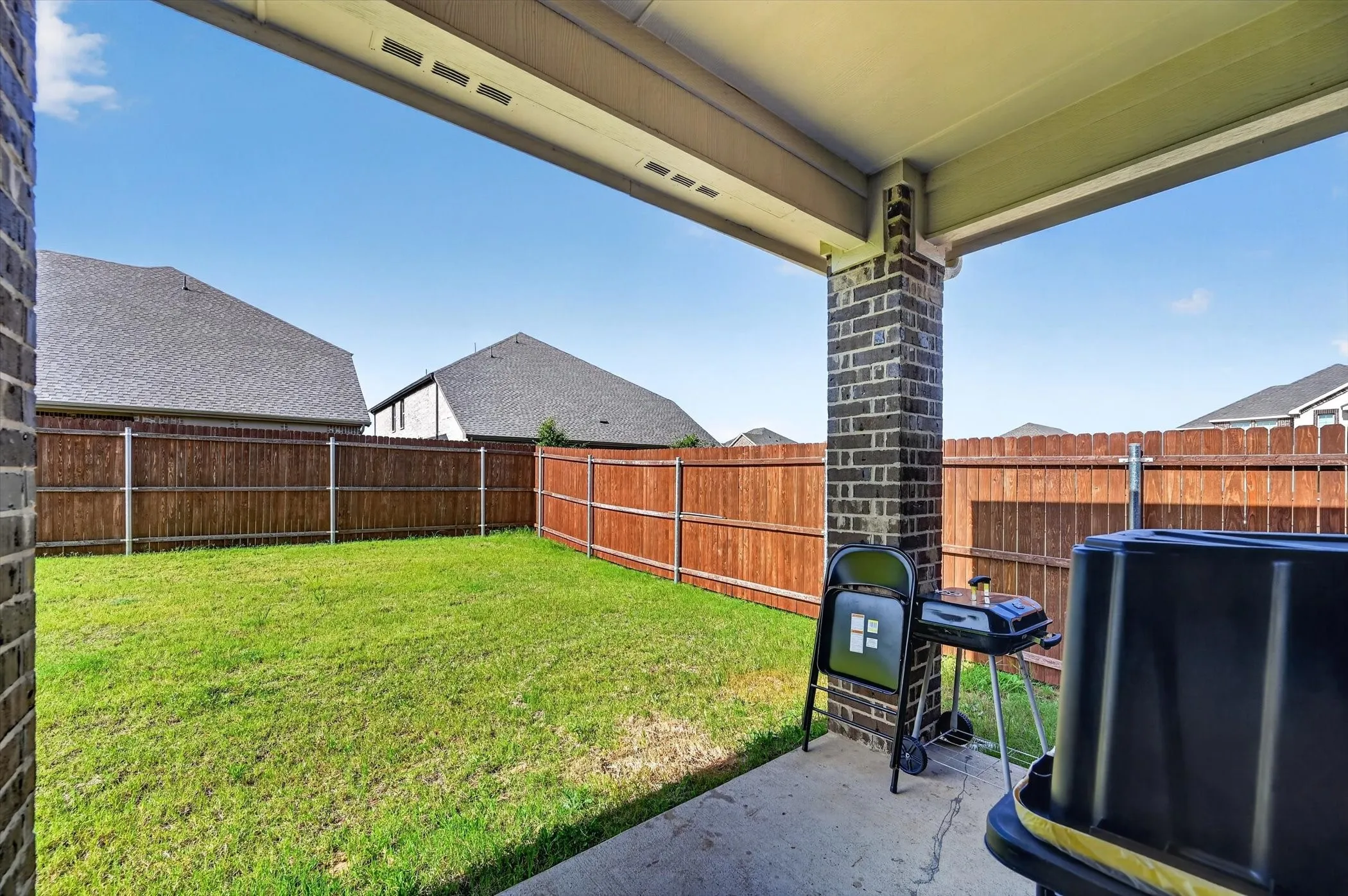 Single Family Residence For Rent in Denton County , 10121 High Grade Drive, Aubrey, Texas 76227, 4 Bedroom, 2 Bathroom, 2 Garage spaces, 2,036 Sqft, built in 2024, mls#21315396, Real Estate Agent in Aubrey, Homes For Rent in Denton county, Homes For Rent in Aubrey, Realtor in Aubrey Texas, Real Estate Brokerage Independent Realty Texas, Luminita Cordes Realtor