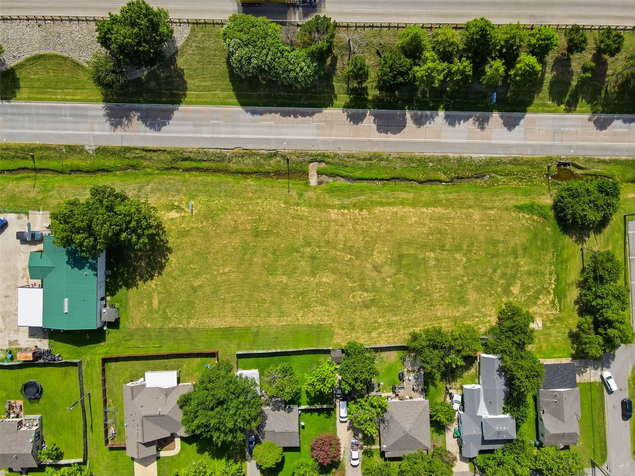 Unimproved Land For Sale in Ellis County , 510 I-45, Ferris, Texas 75125, 0, 0, Garage spaces, 0 Sqft, built in 1900, mls#21309562, Real Estate Agent in Ferris, Homes For Sale in Ellis county, Homes For Sale in Ferris, Realtor in Ferris Texas, Real Estate Brokerage Independent Realty Texas, Luminita Cordes Realtor