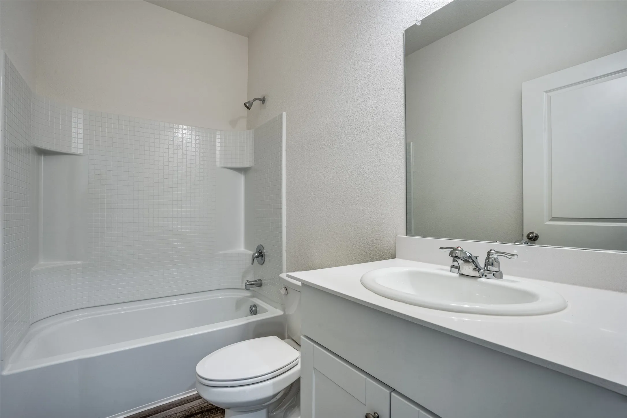 Single Family Residence For Rent in Collin County , 786 Wilshire Drive, Lavon, Texas 75166, 4 Bedroom, 2 Bathroom, 2 Garage spaces, 1,884 Sqft, built in 2021, Price $1,995, mls#21320352, Real Estate Agent in Lavon, Homes For Rent in Collin county, Homes For Rent in Lavon, Realtor in Lavon Texas, Real Estate Brokerage Independent Realty Texas, Luminita Cordes Realtor