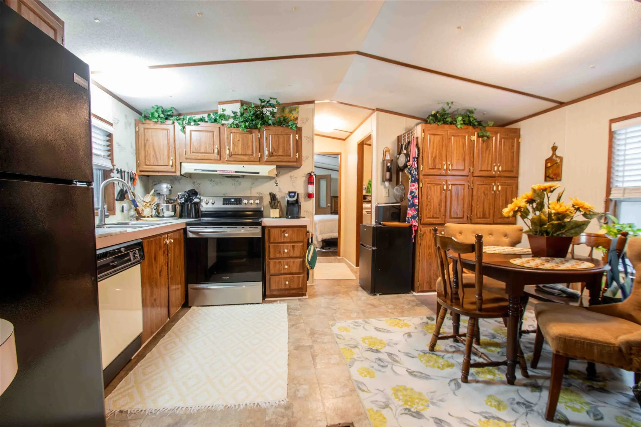 kitchen and dining area of 14x11