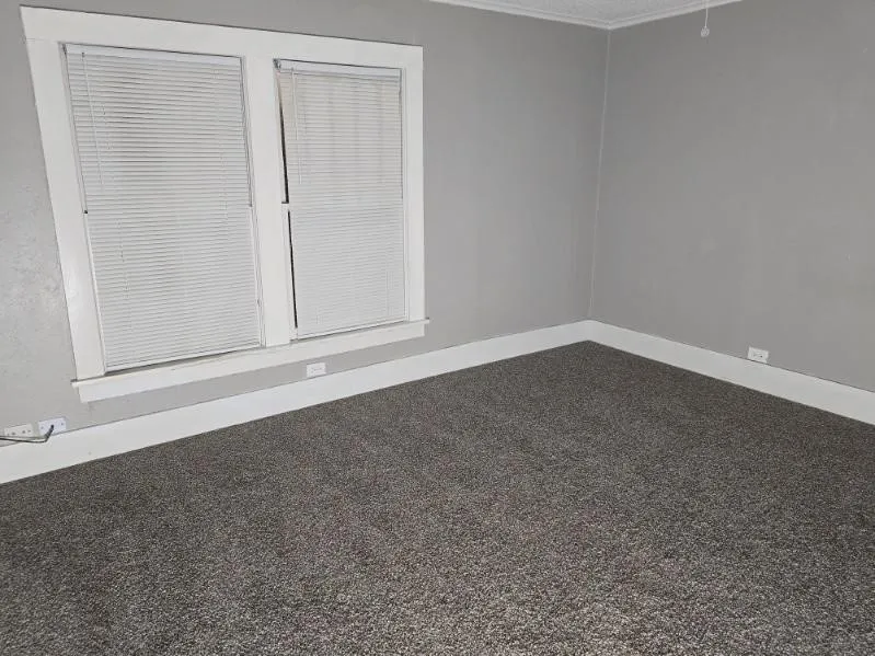 Single Family Residence For Sale in Taylor County , 2218 State Street, Abilene, Texas 79603, 2 Bedroom, 1 Bathroom, 1 Garage spaces, 1,120 Sqft, built in 1925, mls#21310856, Real Estate Agent in Abilene, Homes For Sale in Taylor county, Homes For Sale in Abilene, Realtor in Abilene Texas, Real Estate Brokerage Independent Realty Texas, Luminita Cordes Realtor
