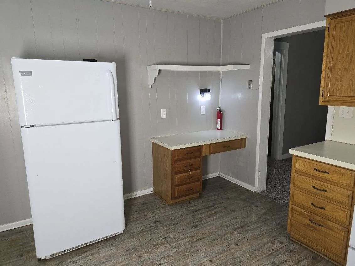 Single Family Residence For Sale in Taylor County , 2218 State Street, Abilene, Texas 79603, 2 Bedroom, 1 Bathroom, 1 Garage spaces, 1,120 Sqft, built in 1925, mls#21310856, Real Estate Agent in Abilene, Homes For Sale in Taylor county, Homes For Sale in Abilene, Realtor in Abilene Texas, Real Estate Brokerage Independent Realty Texas, Luminita Cordes Realtor