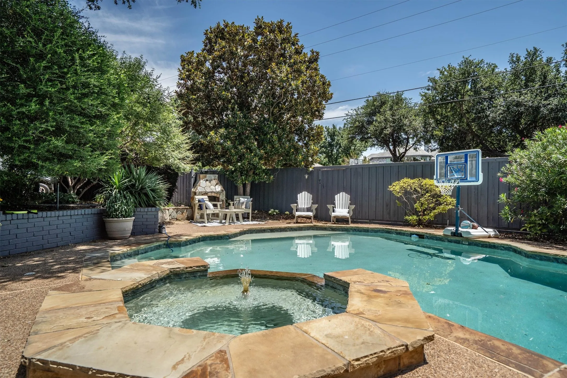 Single Family Residence For Sale in Dallas County , 153 Windham Circle, Coppell, Texas 75019, 4 Bedroom, 4 Bathroom, 2 Garage spaces, 3,592 Sqft, built in 1992, mls#21291393, Real Estate Agent in Coppell, Homes For Sale in Dallas county, Homes For Sale in Coppell, Realtor in Coppell Texas, Real Estate Brokerage Independent Realty Texas, Luminita Cordes Realtor