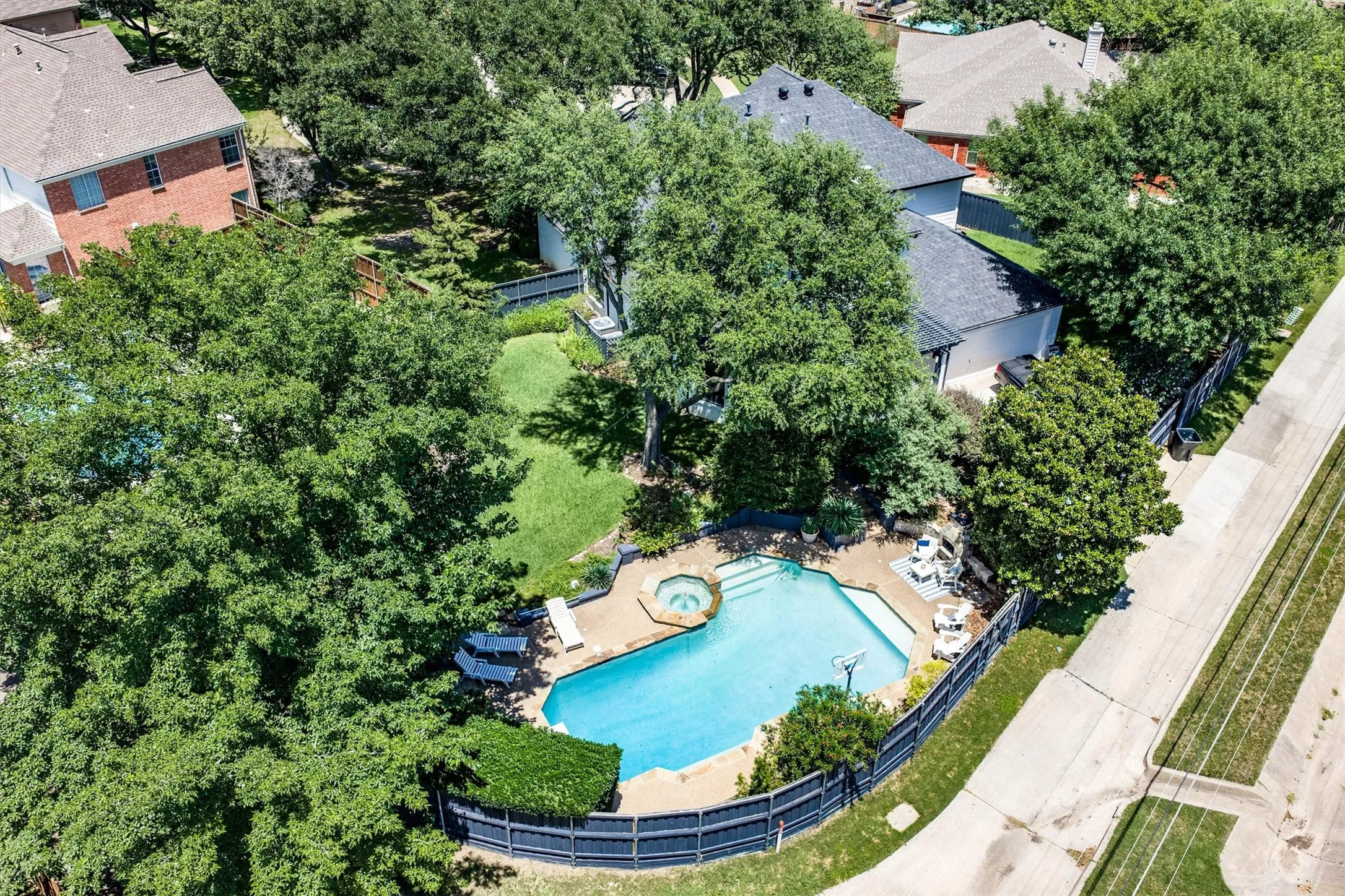 Single Family Residence For Sale in Dallas County , 153 Windham Circle, Coppell, Texas 75019, 4 Bedroom, 4 Bathroom, 2 Garage spaces, 3,592 Sqft, built in 1992, mls#21291393, Real Estate Agent in Coppell, Homes For Sale in Dallas county, Homes For Sale in Coppell, Realtor in Coppell Texas, Real Estate Brokerage Independent Realty Texas, Luminita Cordes Realtor