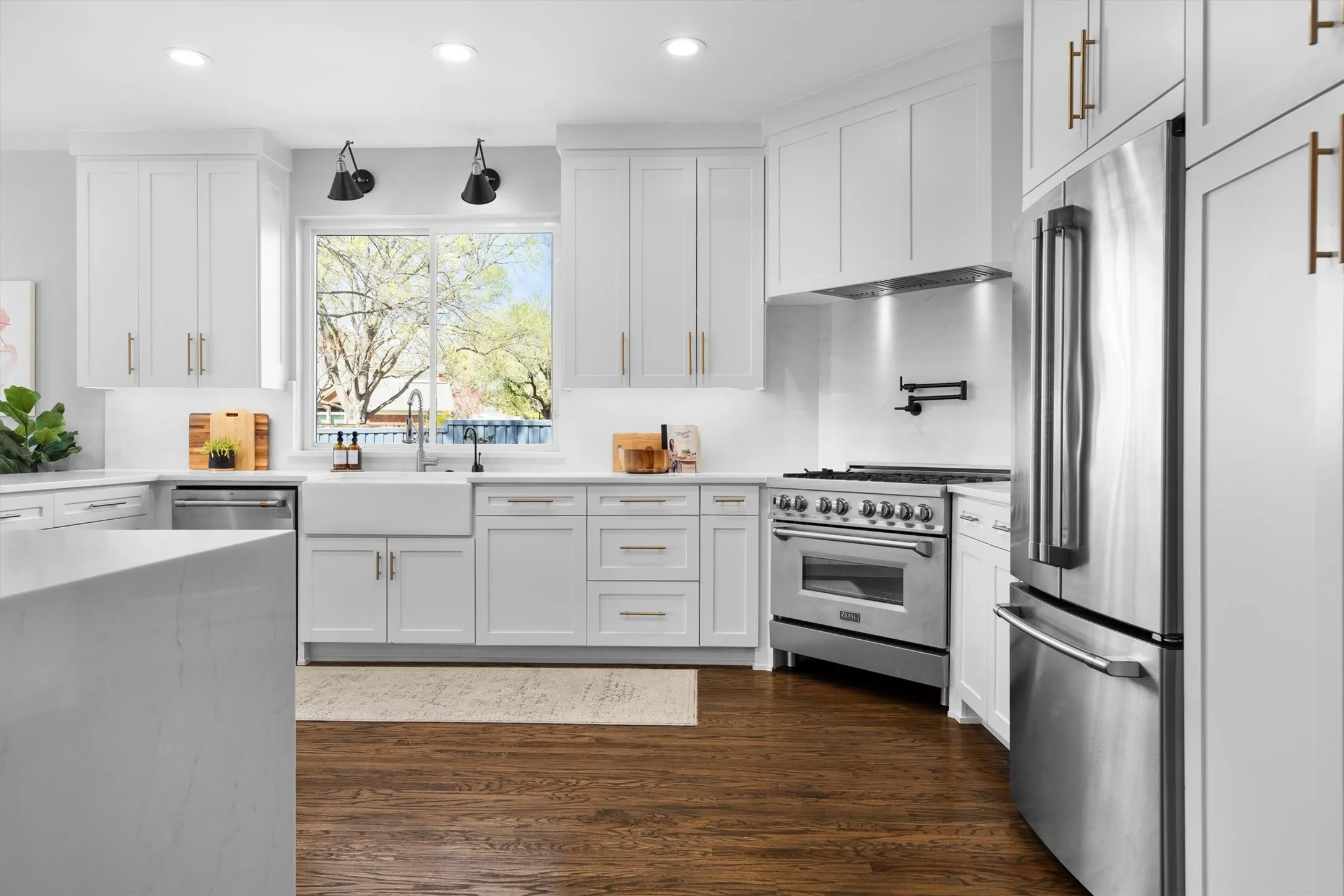 Single Family Residence For Sale in Dallas County , 153 Windham Circle, Coppell, Texas 75019, 4 Bedroom, 4 Bathroom, 2 Garage spaces, 3,592 Sqft, built in 1992, mls#21291393, Real Estate Agent in Coppell, Homes For Sale in Dallas county, Homes For Sale in Coppell, Realtor in Coppell Texas, Real Estate Brokerage Independent Realty Texas, Luminita Cordes Realtor