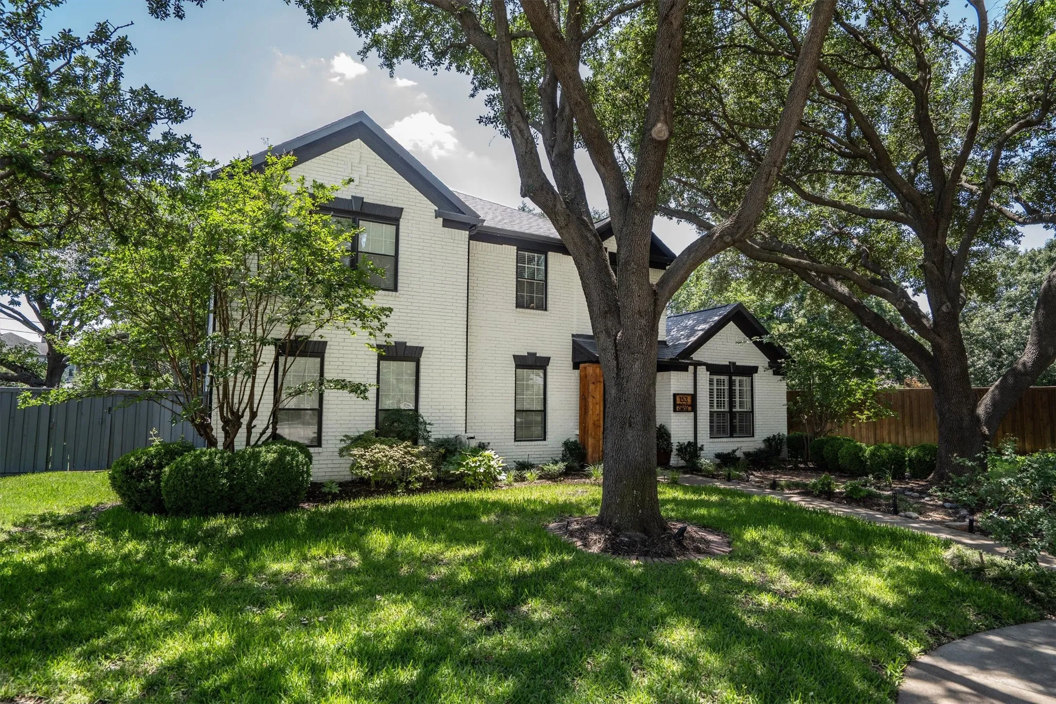 Single Family Residence For Sale in Dallas County , 153 Windham Circle, Coppell, Texas 75019, 4 Bedroom, 4 Bathroom, 2 Garage spaces, 3,592 Sqft, built in 1992, mls#21291393, Real Estate Agent in Coppell, Homes For Sale in Dallas county, Homes For Sale in Coppell, Realtor in Coppell Texas, Real Estate Brokerage Independent Realty Texas, Luminita Cordes Realtor