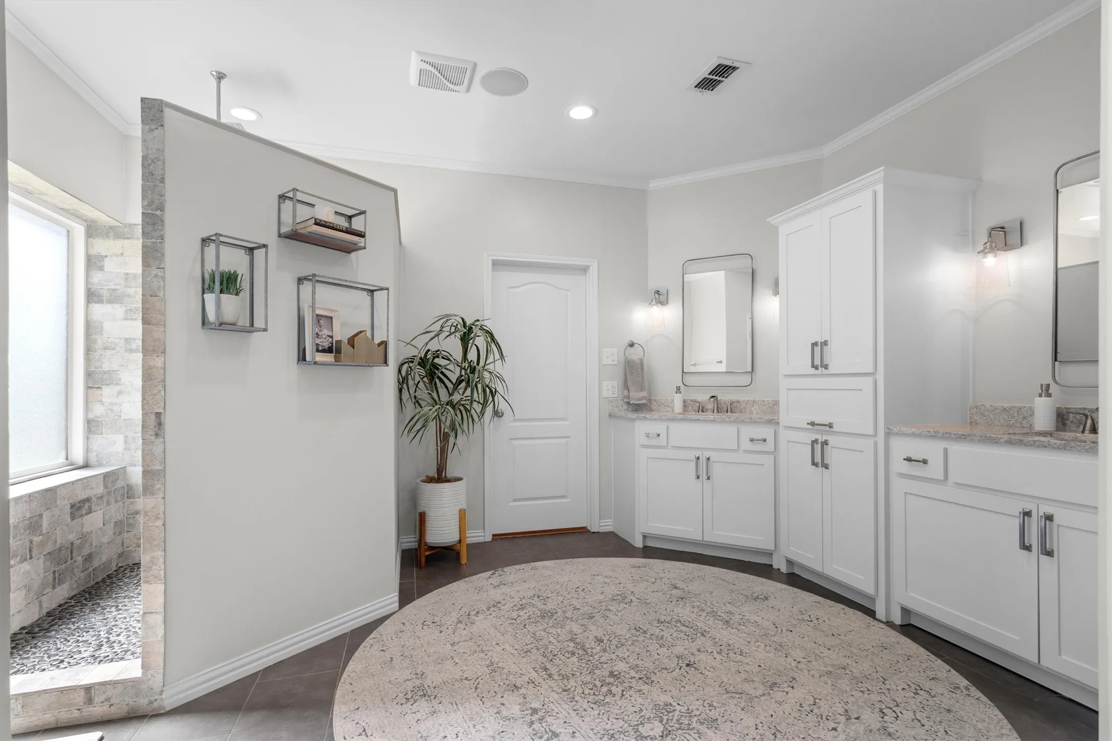 Single Family Residence For Sale in Dallas County , 153 Windham Circle, Coppell, Texas 75019, 4 Bedroom, 4 Bathroom, 2 Garage spaces, 3,592 Sqft, built in 1992, mls#21291393, Real Estate Agent in Coppell, Homes For Sale in Dallas county, Homes For Sale in Coppell, Realtor in Coppell Texas, Real Estate Brokerage Independent Realty Texas, Luminita Cordes Realtor