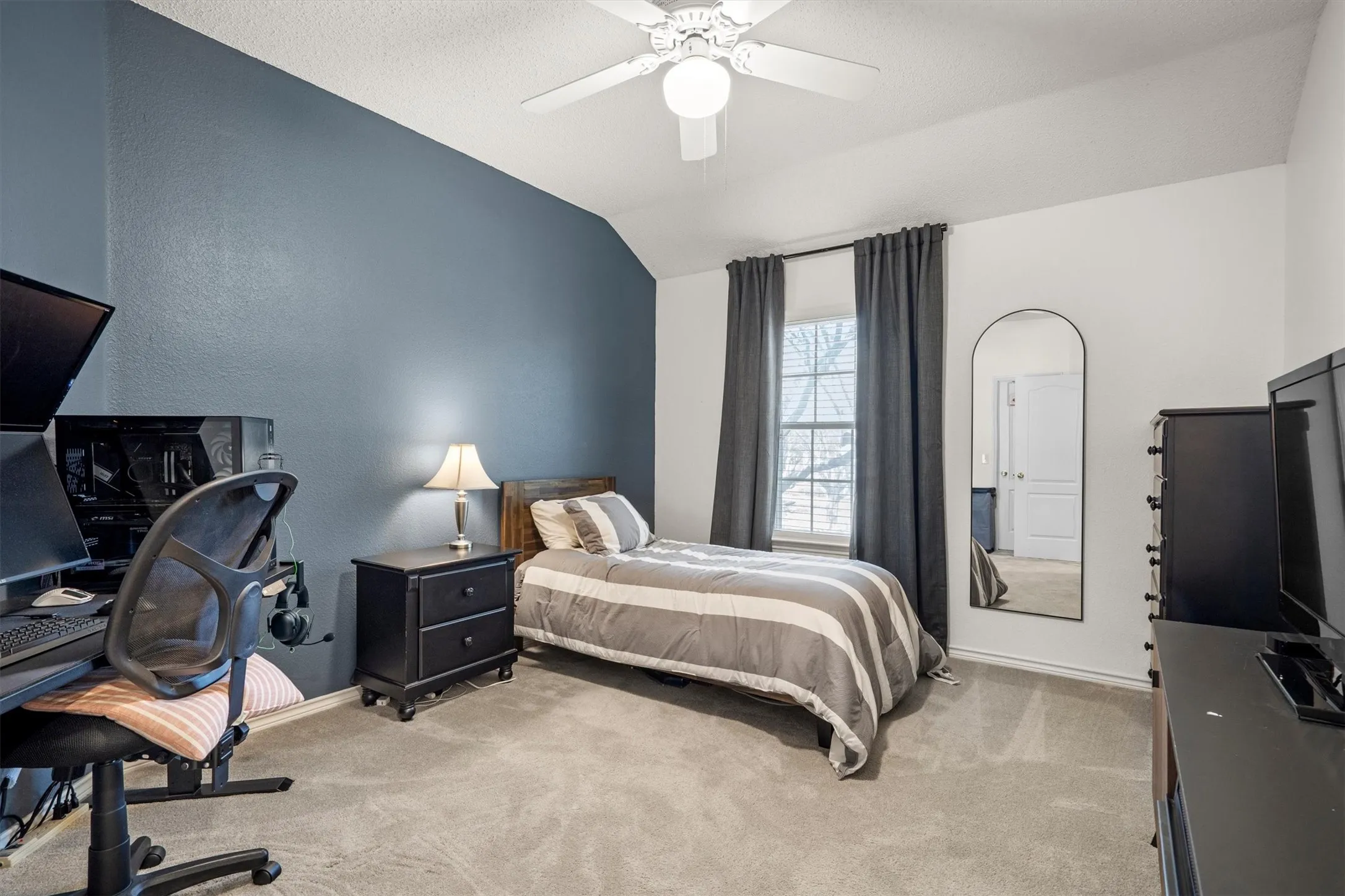 Single Family Residence For Sale in Dallas County , 153 Windham Circle, Coppell, Texas 75019, 4 Bedroom, 4 Bathroom, 2 Garage spaces, 3,592 Sqft, built in 1992, mls#21291393, Real Estate Agent in Coppell, Homes For Sale in Dallas county, Homes For Sale in Coppell, Realtor in Coppell Texas, Real Estate Brokerage Independent Realty Texas, Luminita Cordes Realtor