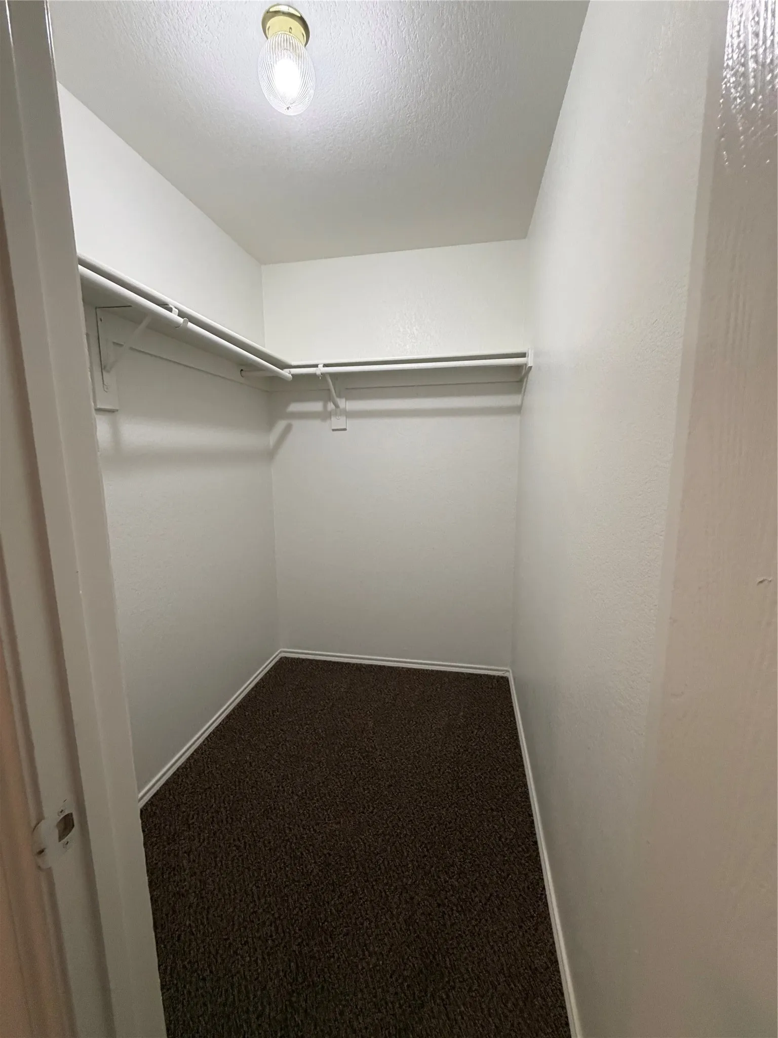 Single Family Residence For Sale in Dallas County , 2648 Carmen Drive, Grand Prairie, Texas 75052, 3 Bedroom, 2 Bathroom, 2 Garage spaces, 1,420 Sqft, built in 2003, mls#21316606, Real Estate Agent in Grand Prairie, Homes For Sale in Dallas county, Homes For Sale in Grand Prairie, Realtor in Grand Prairie Texas, Real Estate Brokerage Independent Realty Texas, Luminita Cordes Realtor
